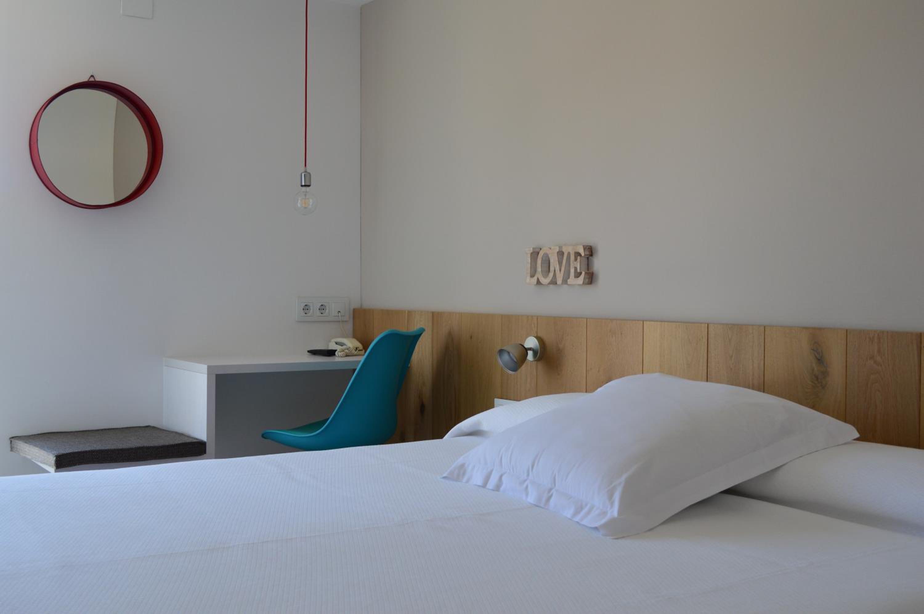 Double or Twin Room photo 2