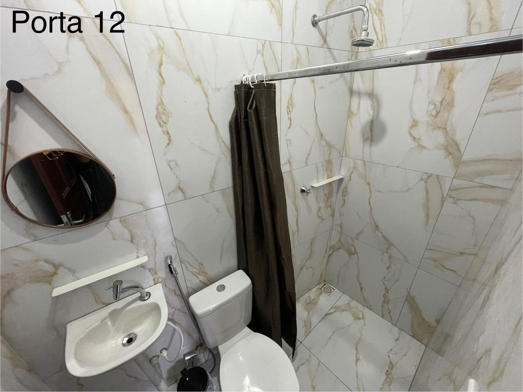 Double Room with Private Bathroom photo 3