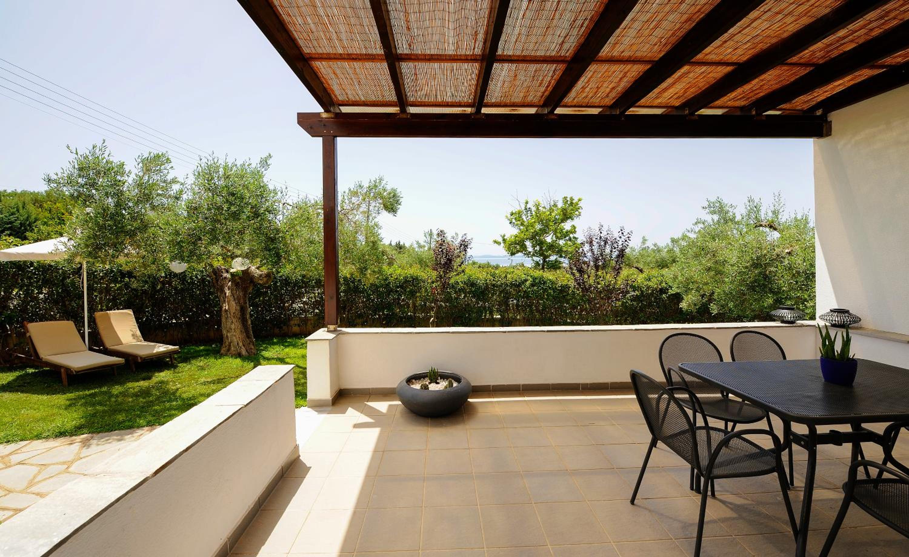 Hillside Junior Residence photo 3
