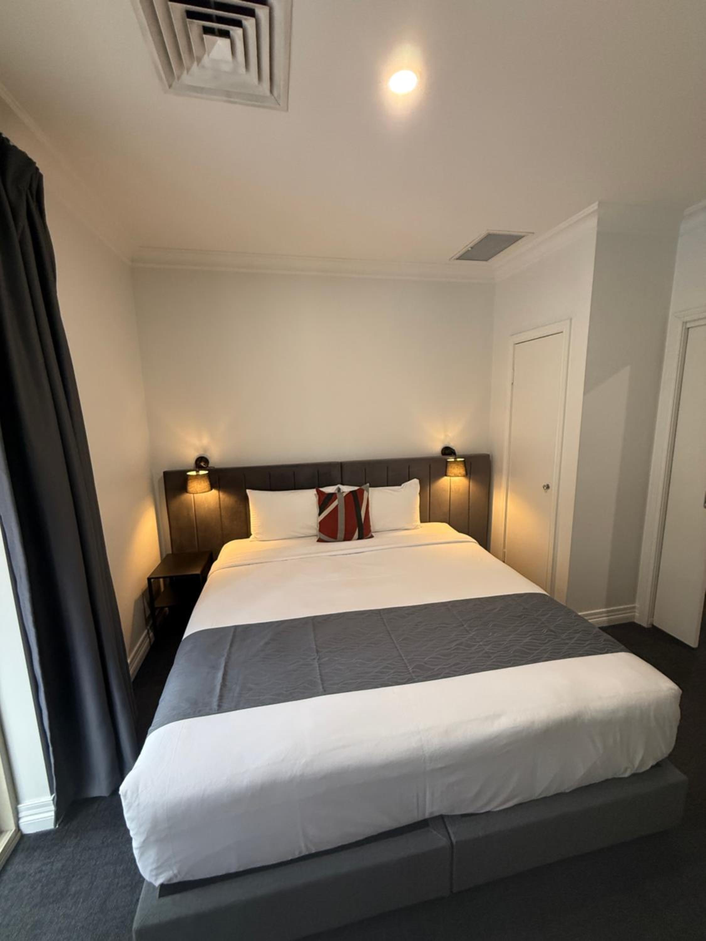 Superior King Room with Two King Beds - Non-Smoking - Photo 1