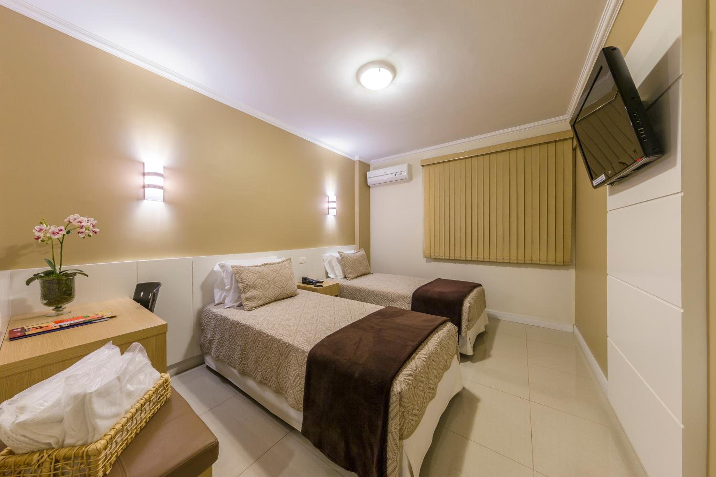 Luxury Twin Room photo 1