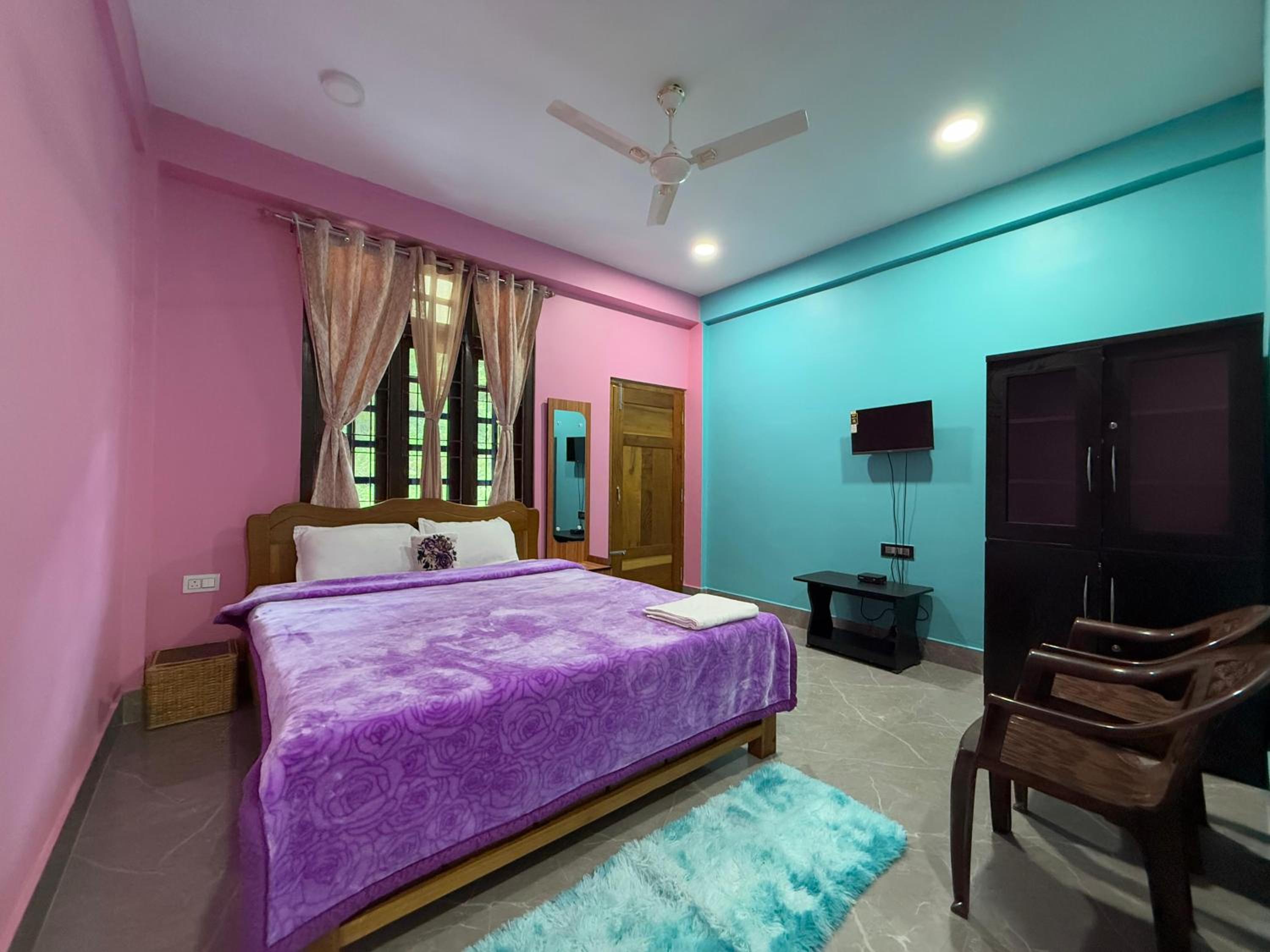 Quadruple Room with Balcony photo 1