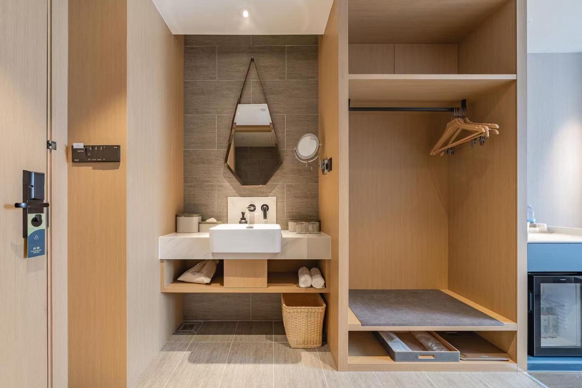 Jimu Double Room with Courtyard