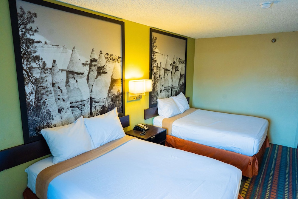 Double Room, 2 Double Beds