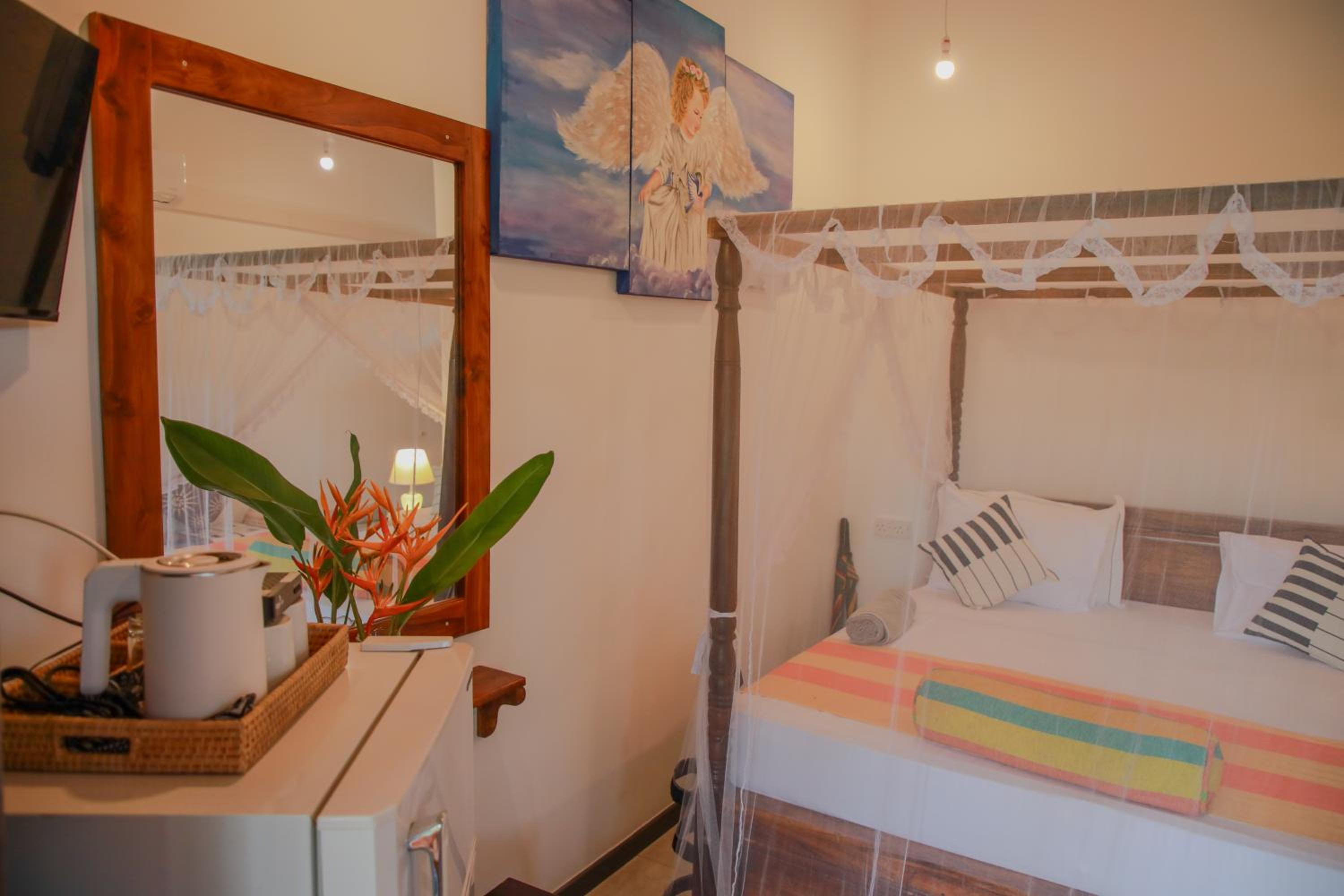 Deluxe Double Room with Balcony photo 2