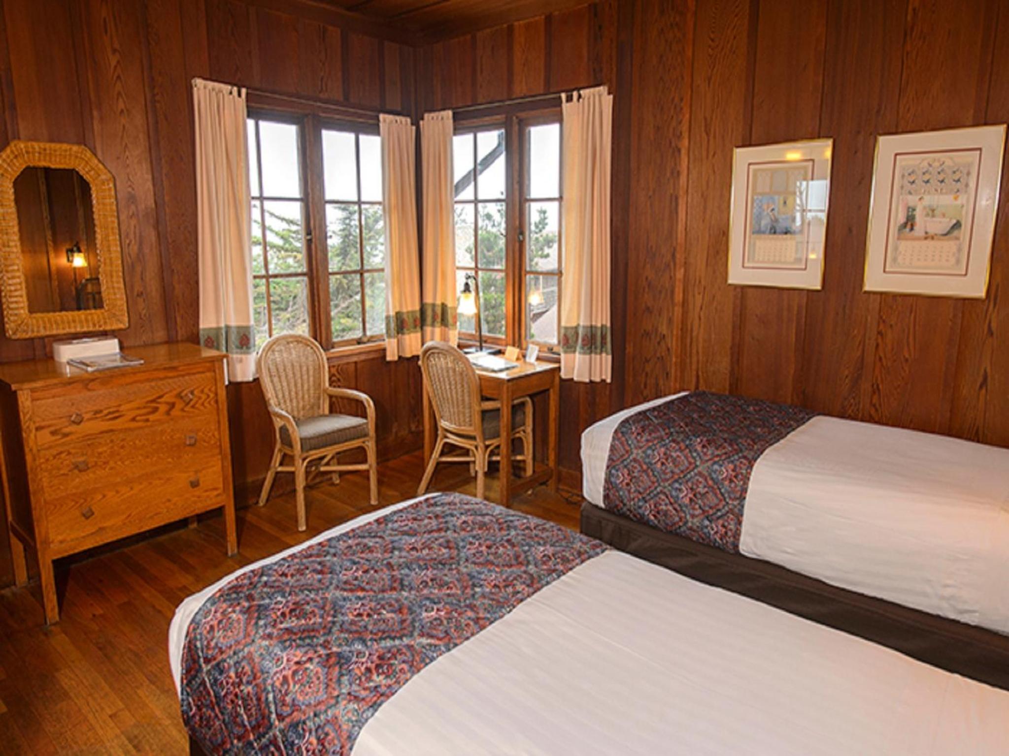 Double Room with Two Twin Beds - Photo 1