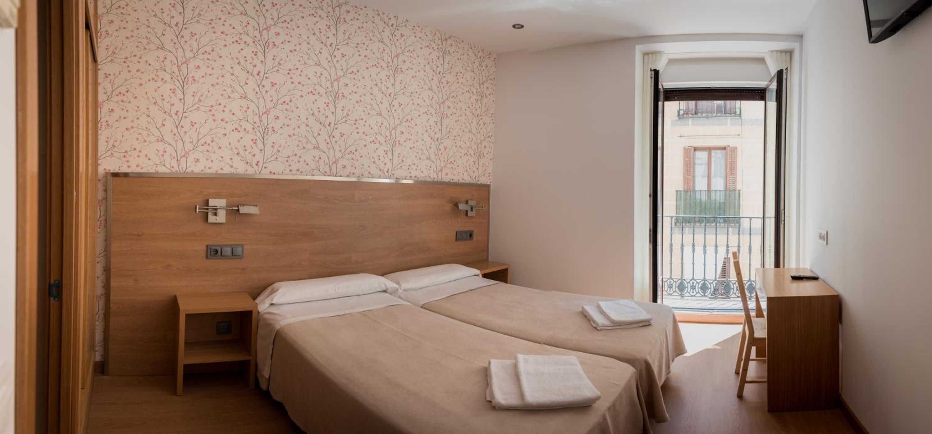 Twin Room photo 2