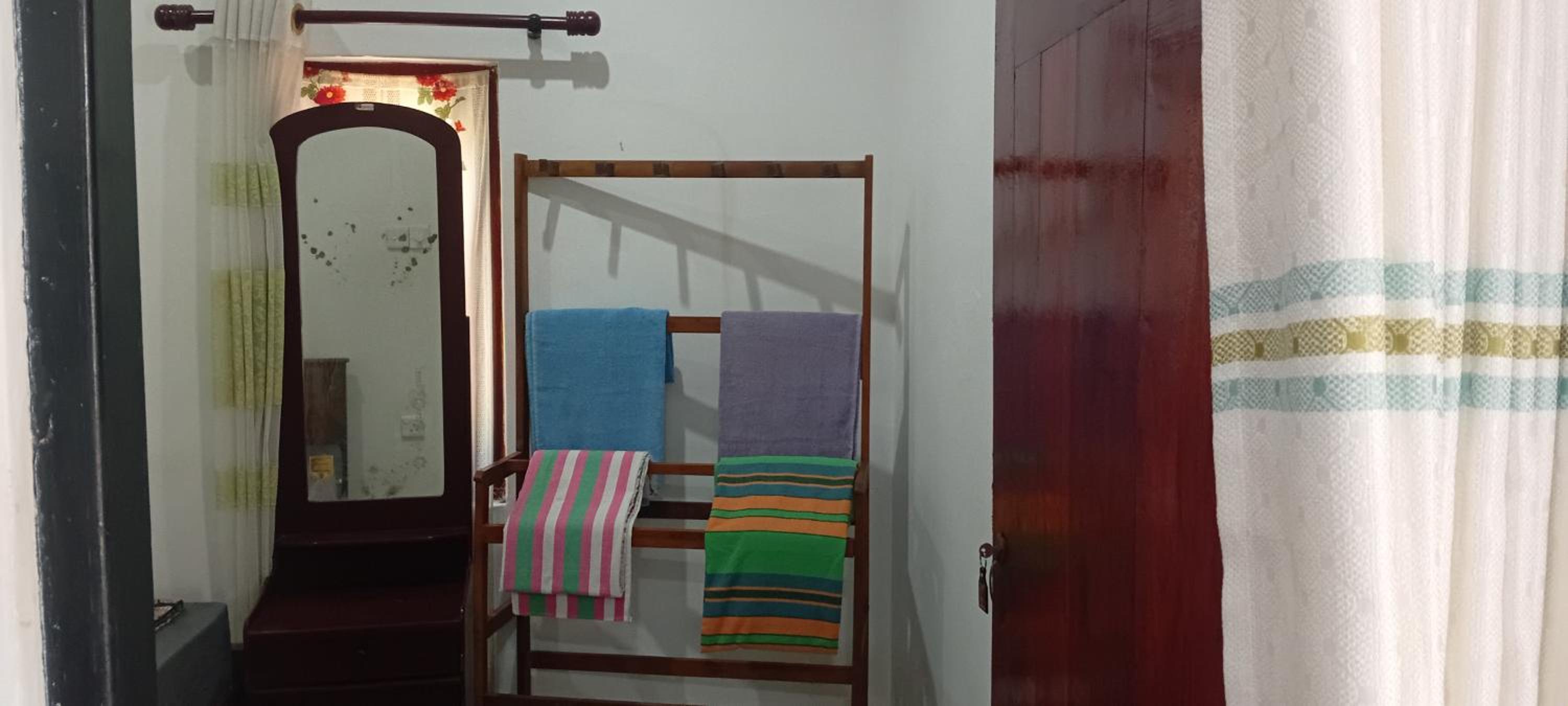 Single Room photo 1