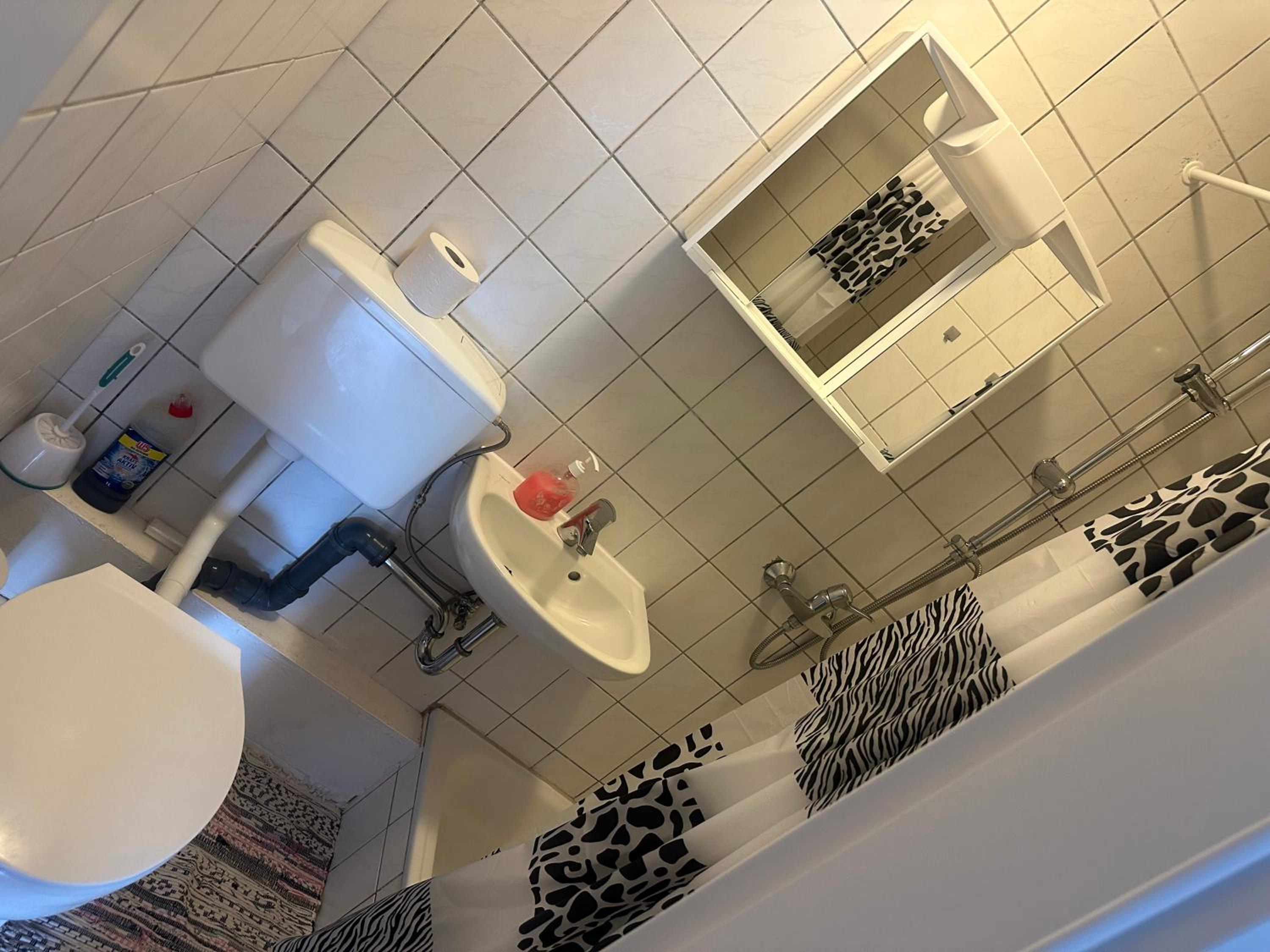 Budget Single Room