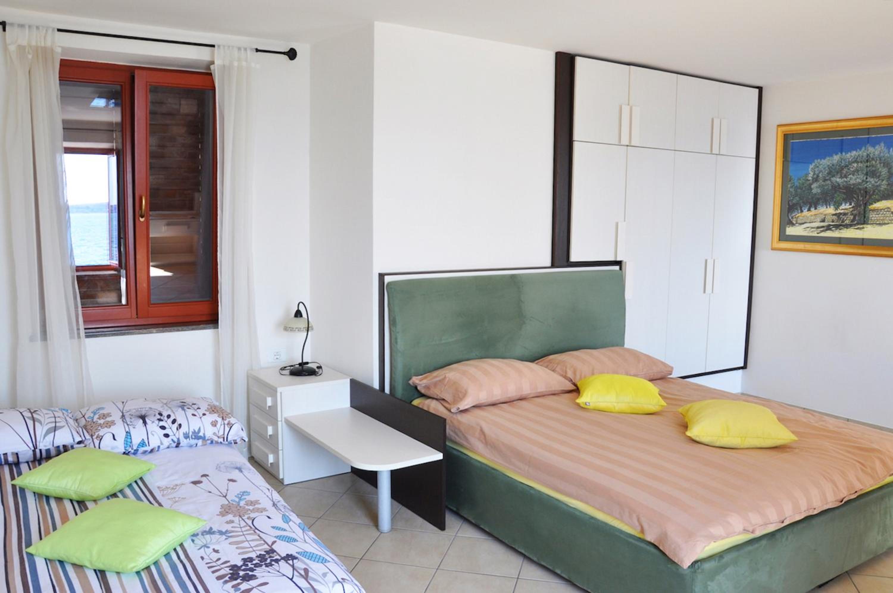 Studio Apartment with Sea View photo 3