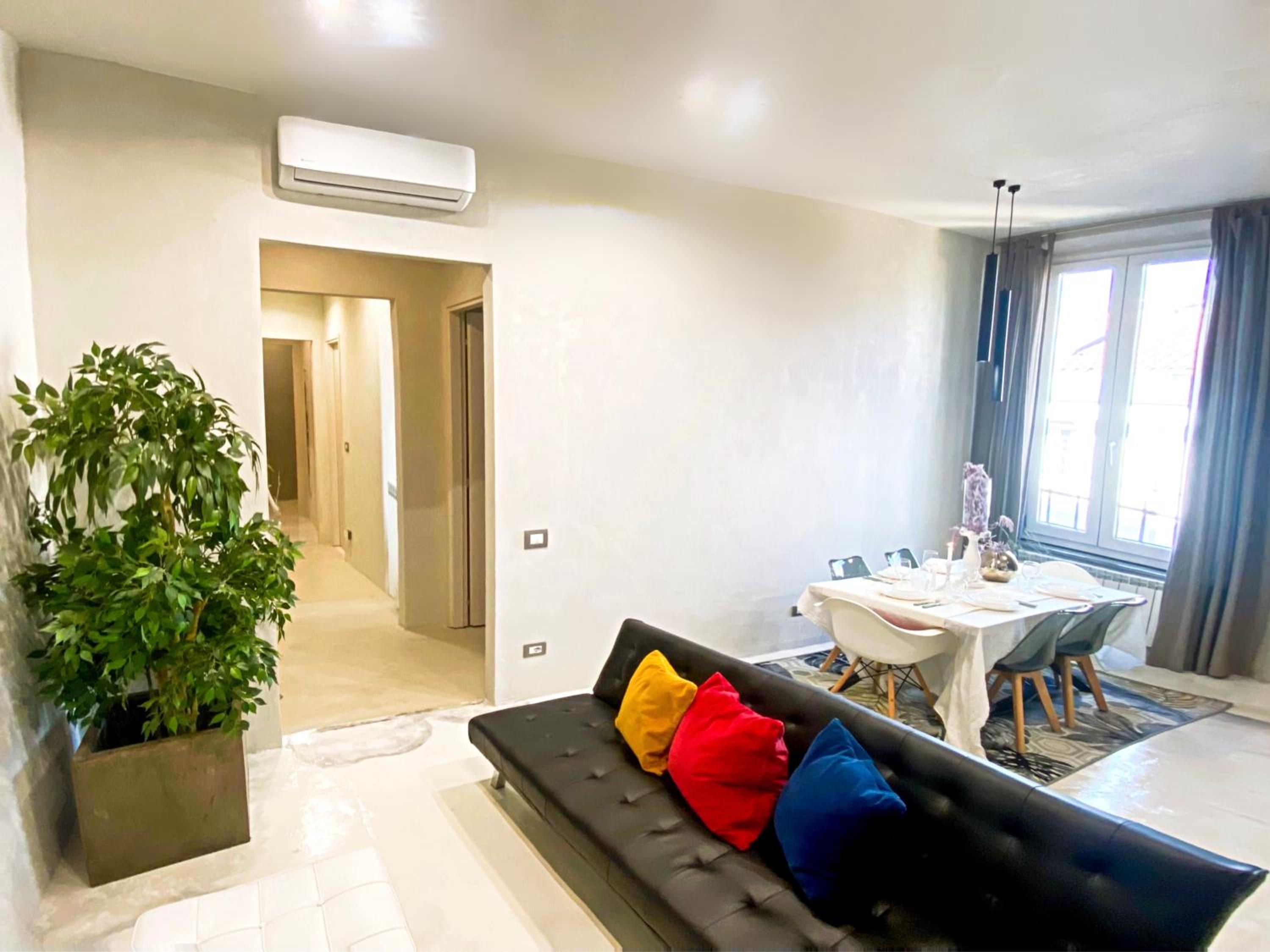 Three-Bedroom Premium Apartment photo 2