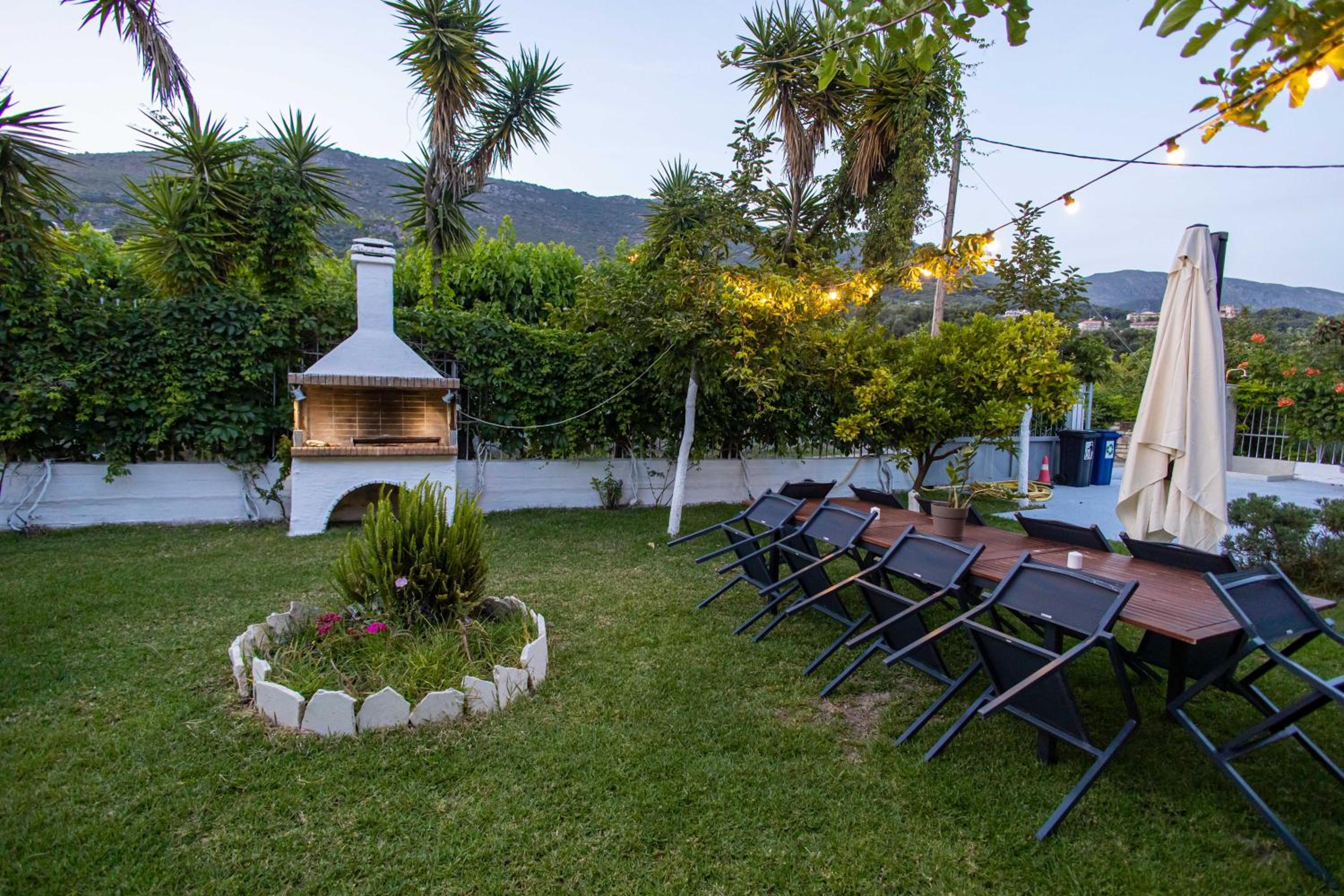 Villa photo 3