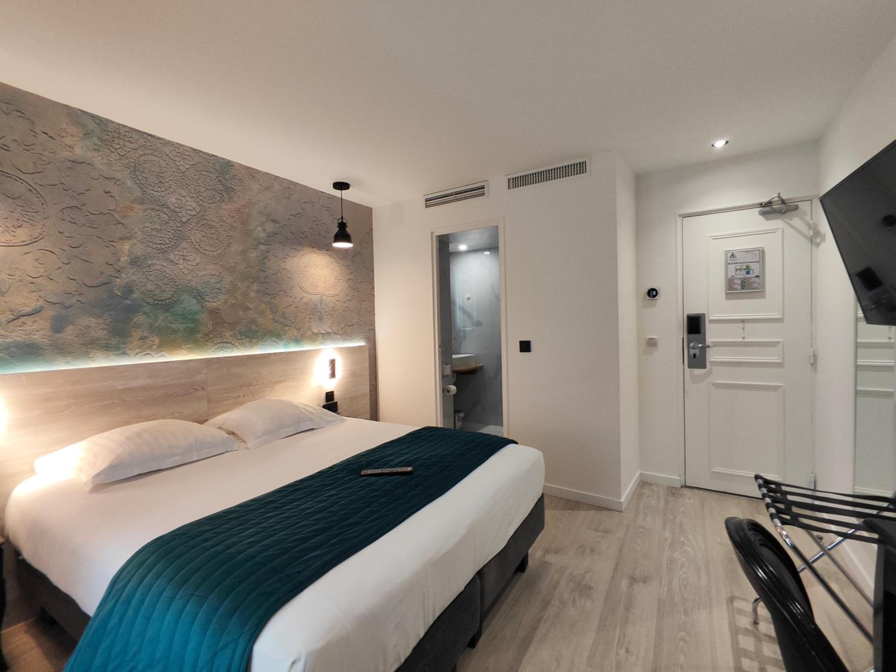 Superior Queen Room
