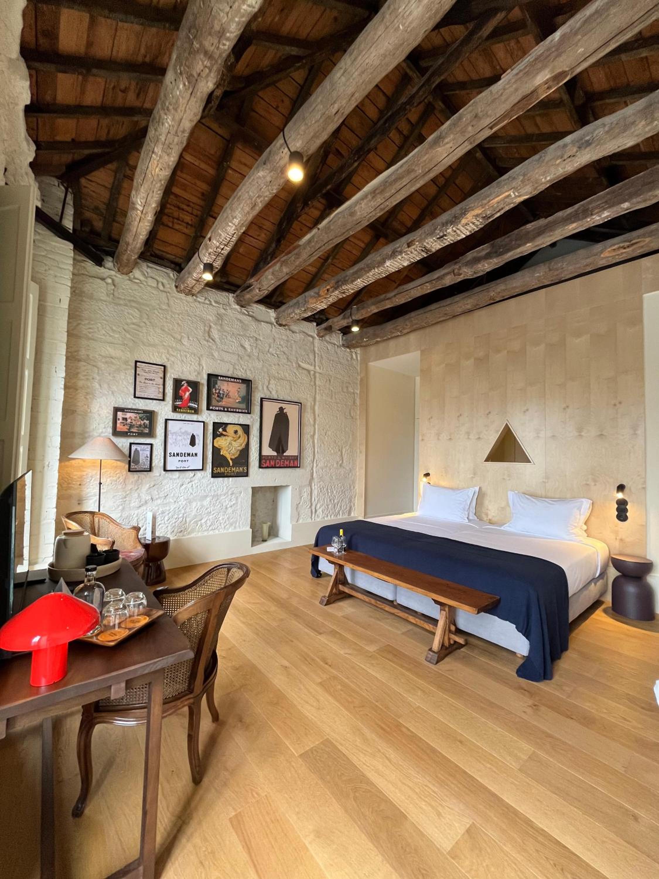 Deluxe Twin Room with River View photo 3