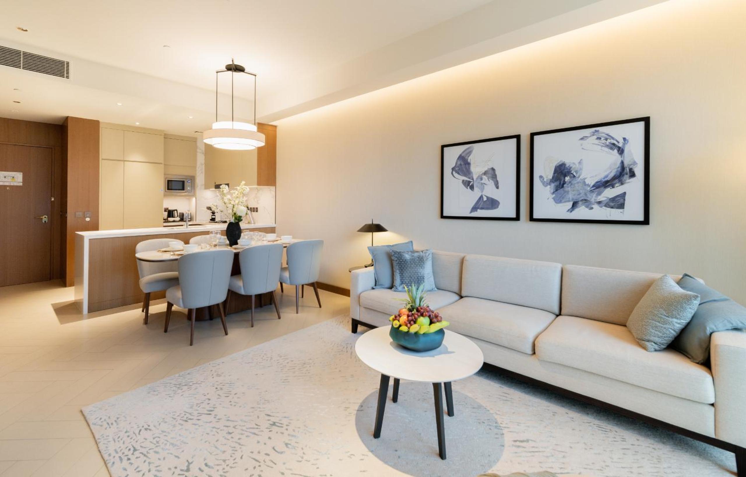 Two-Bedroom Apartment with City View photo 3