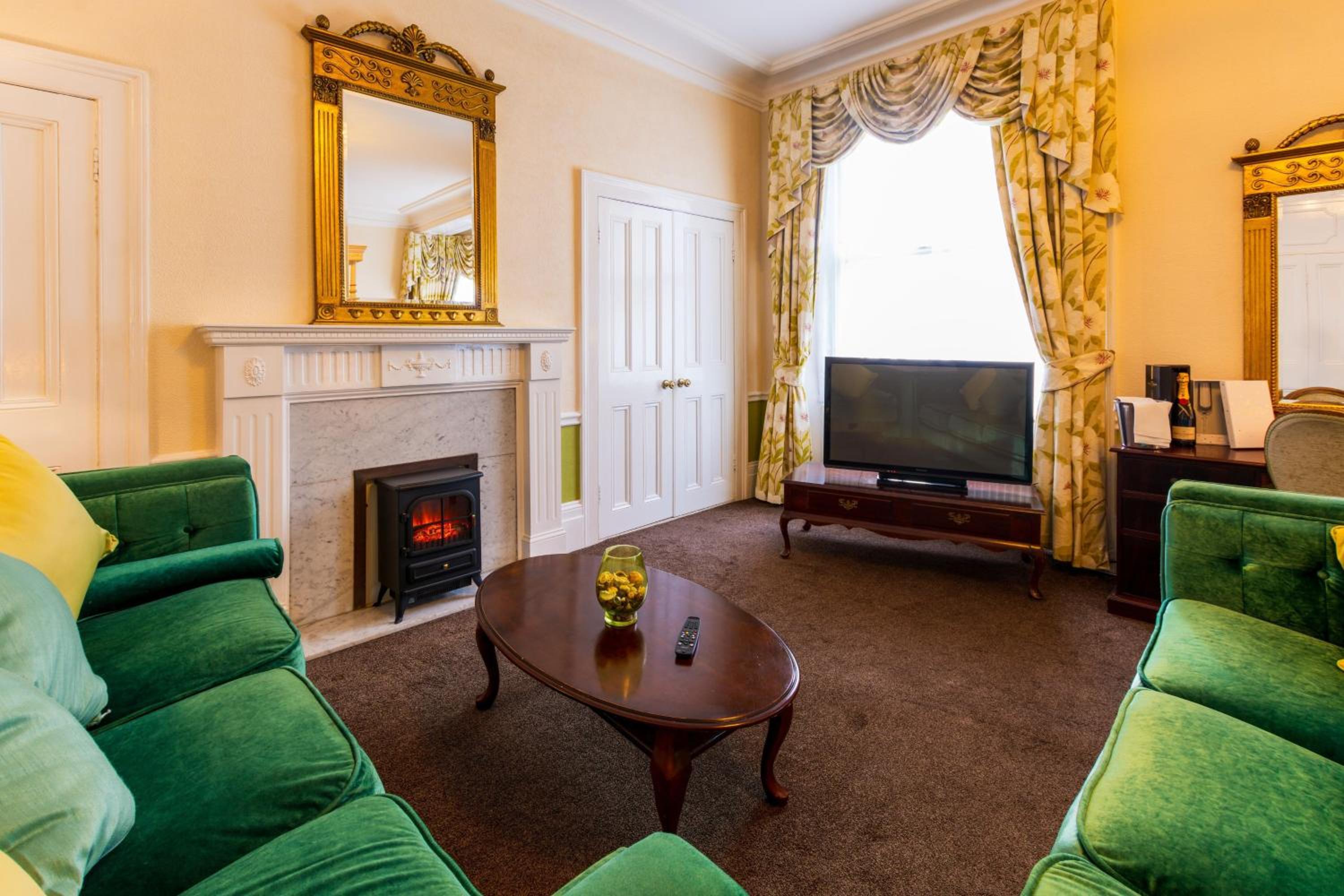 Presidential Suite photo 3
