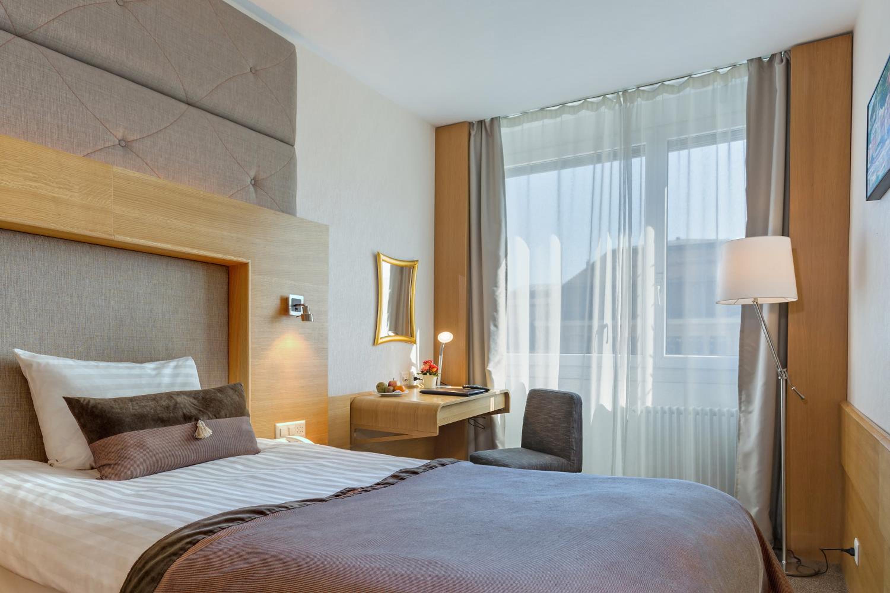 Single Room photo 1