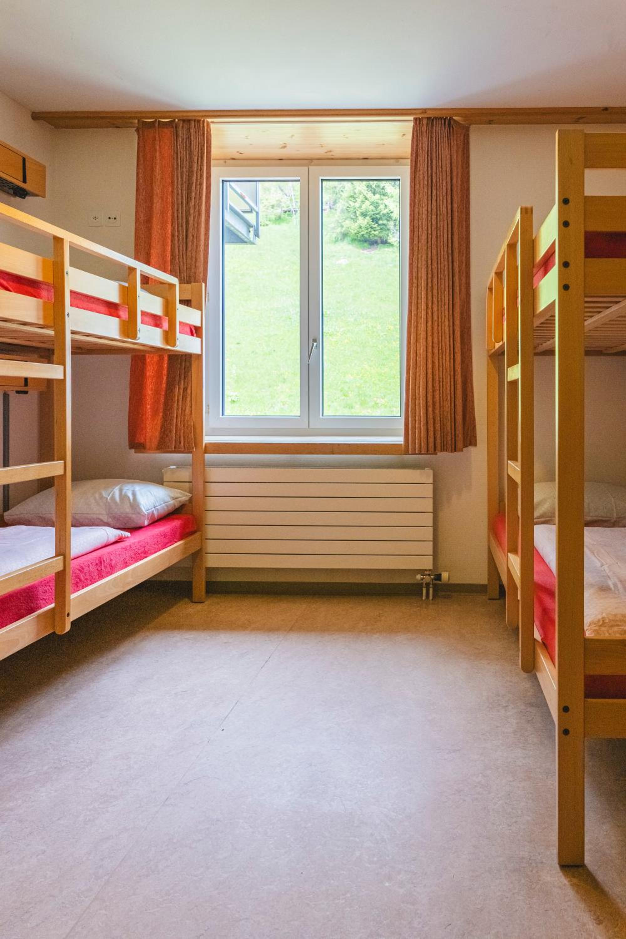 Single Bed in Quadruple Room photo 2