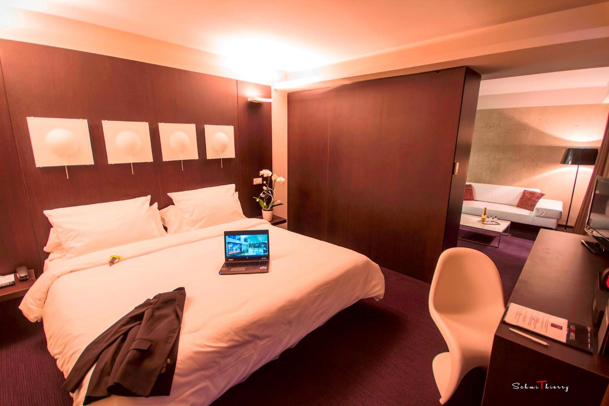Suite with Terrace - Non Refundable