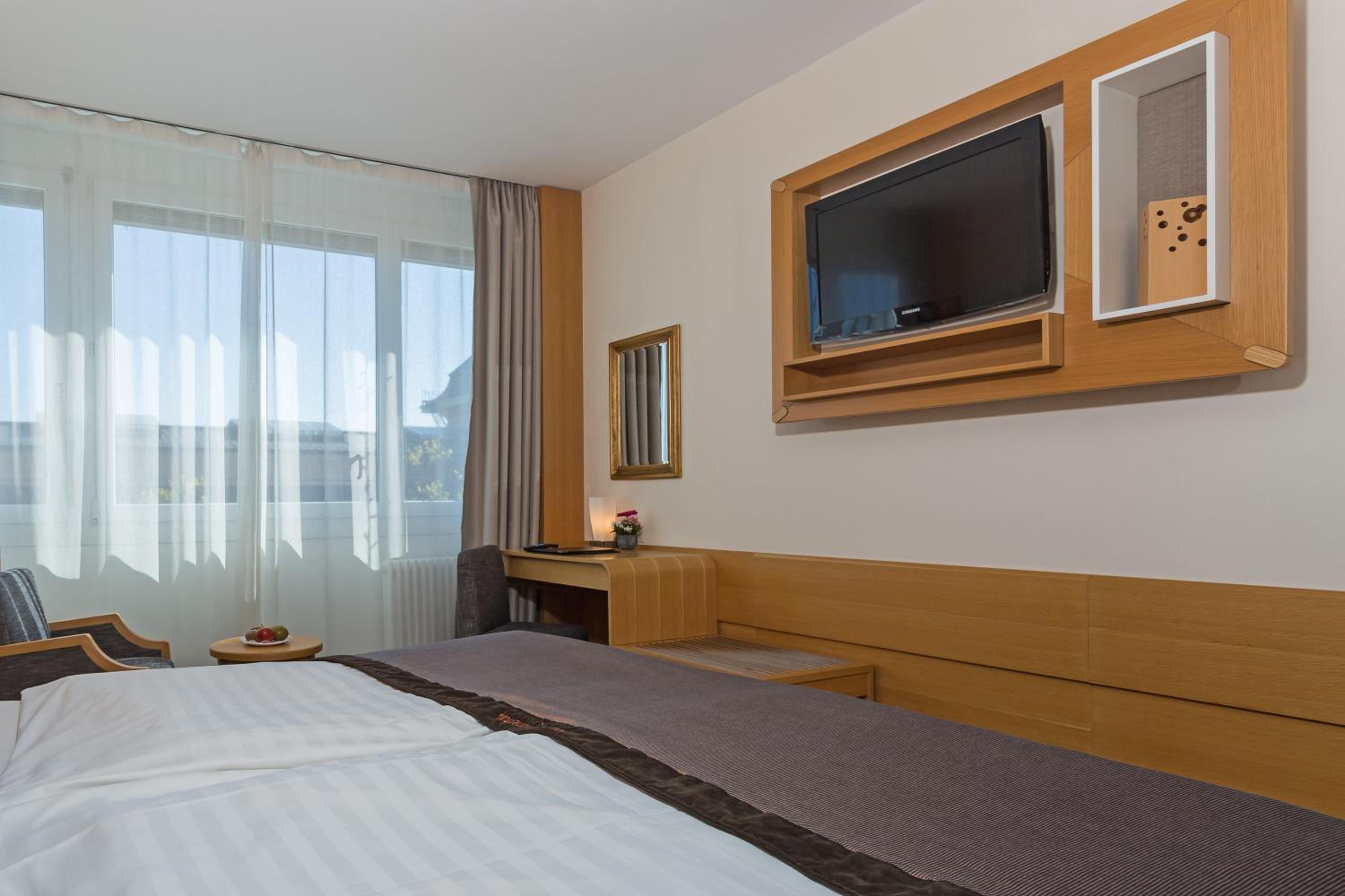 Double Room - Photo 8