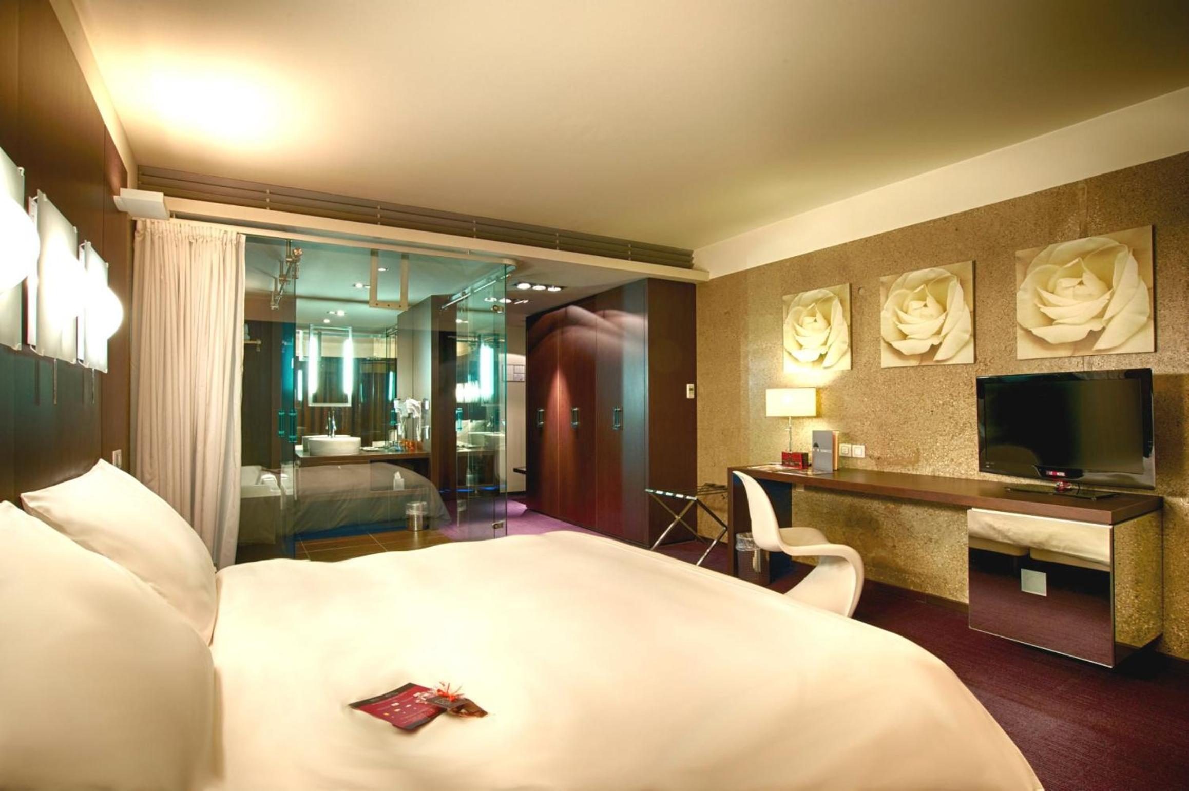 Prestige Double Room - Non Refundable photo 3