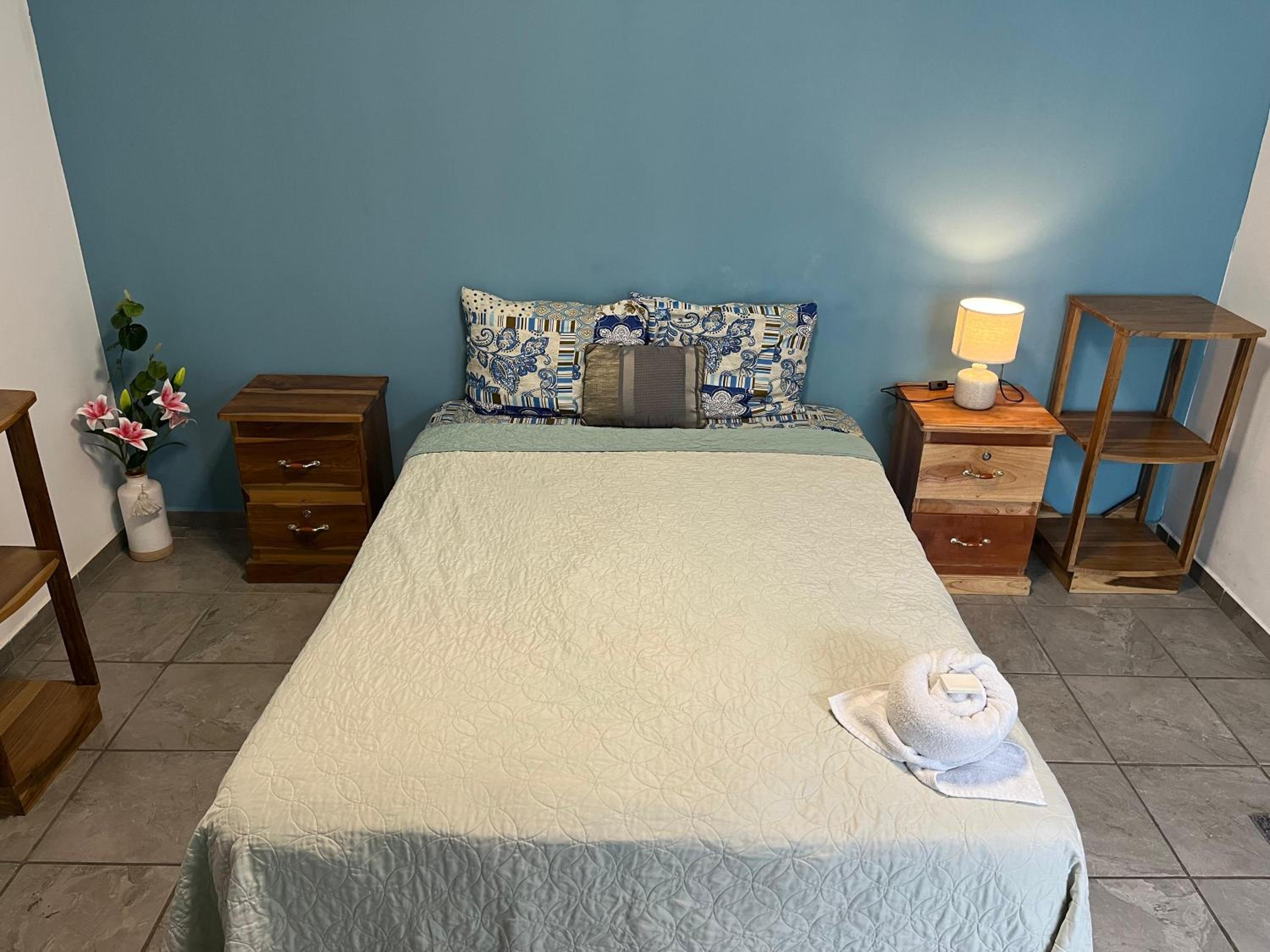 Deluxe Double Room with Bath photo 3