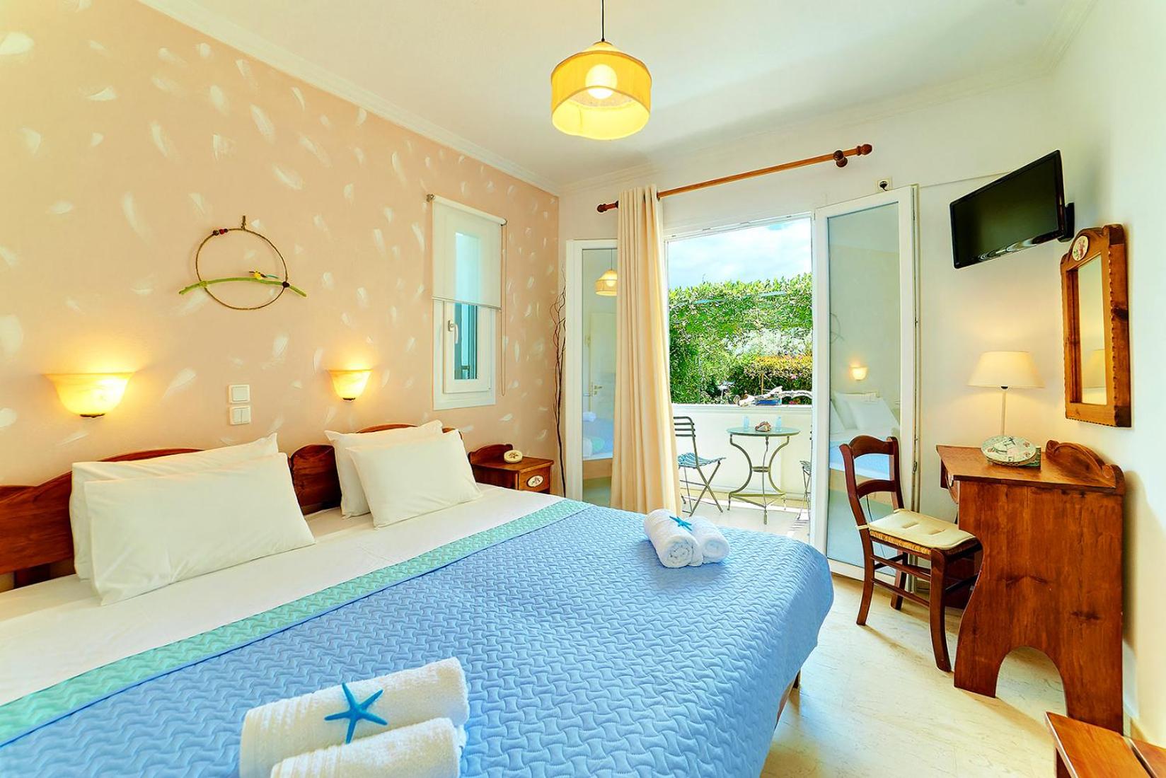 Superior One-Bedroom Apartment