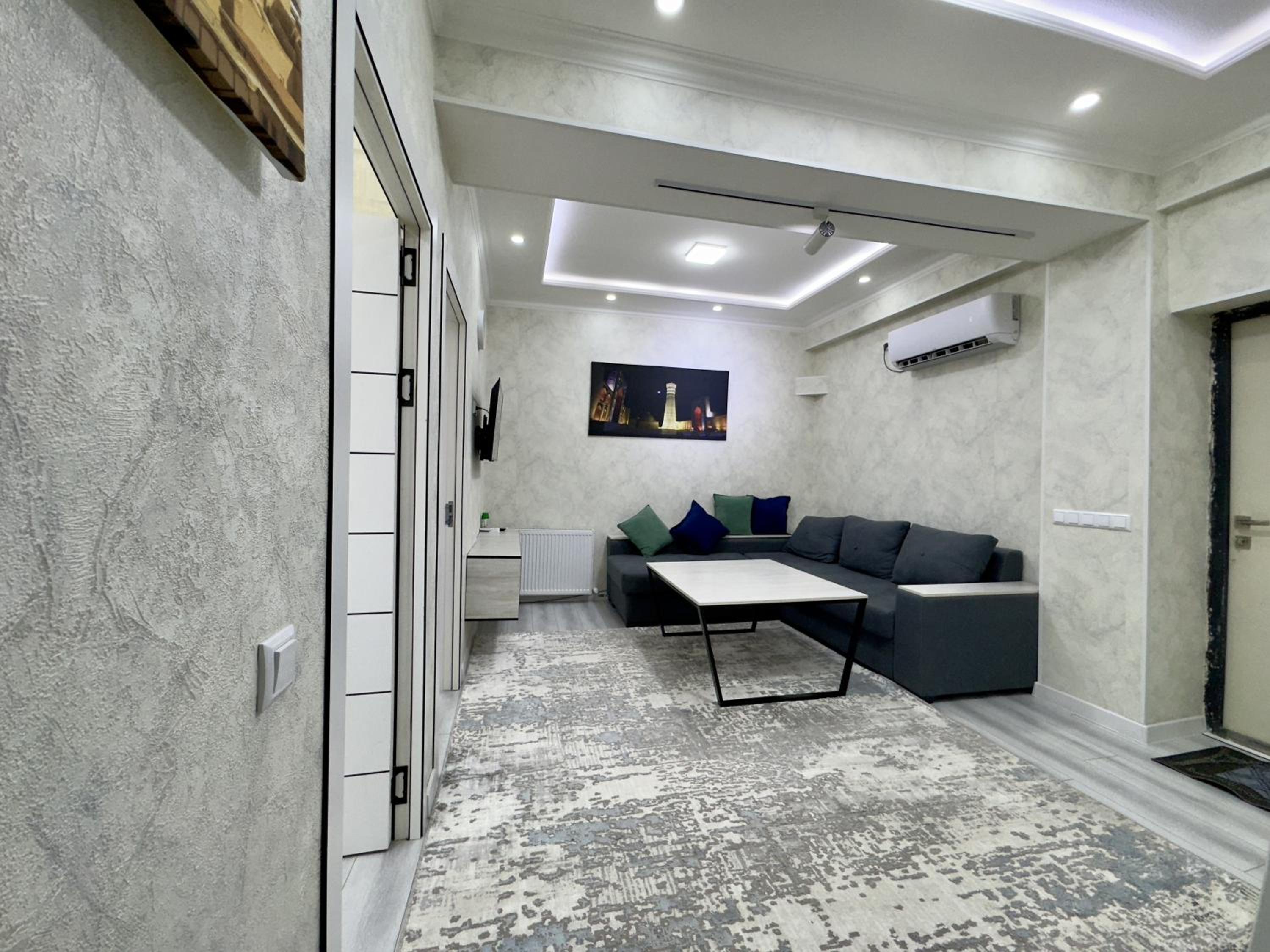 Two-Bedroom Apartment with City View photo 1