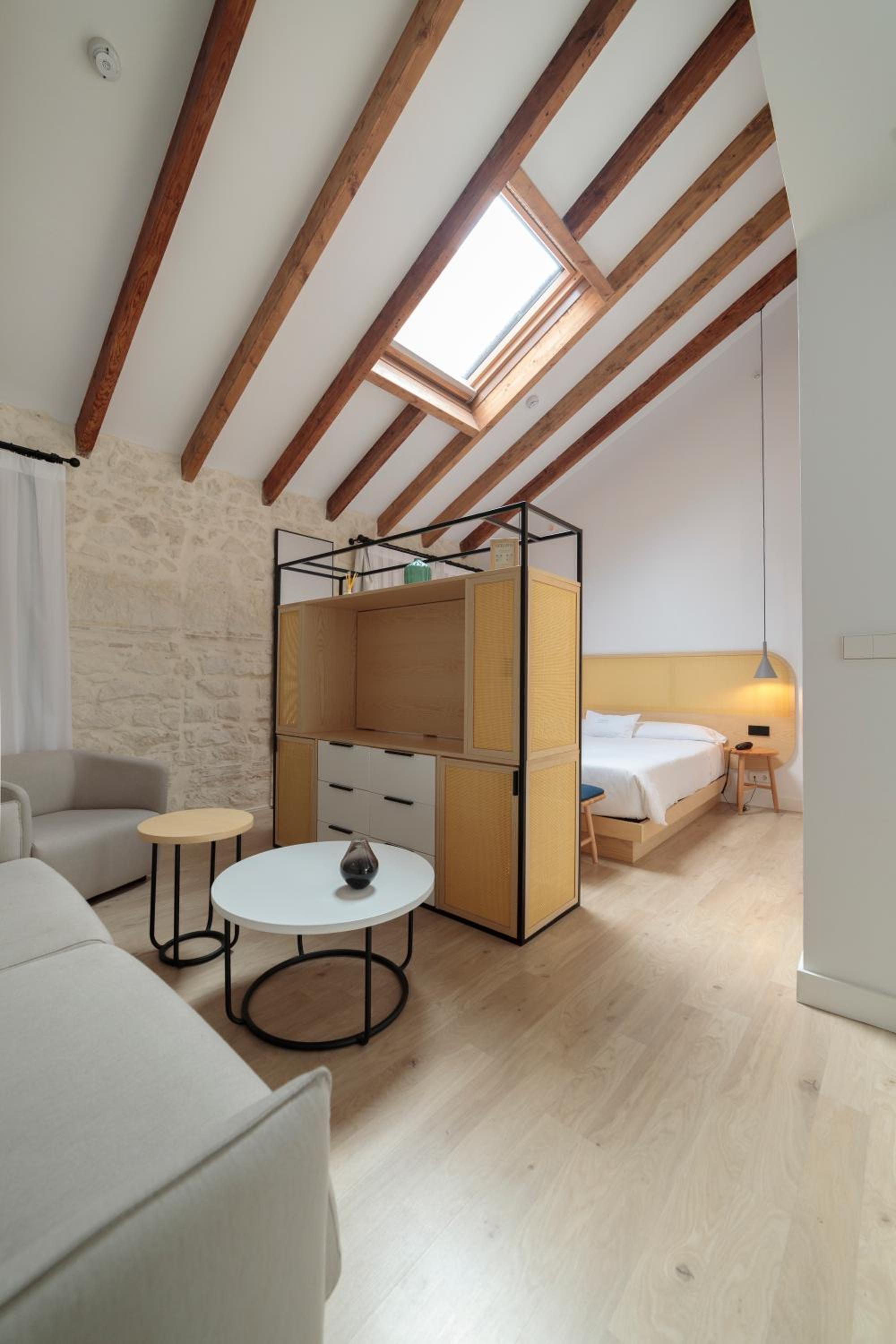 Junior Suite with Terrace - Photo 3