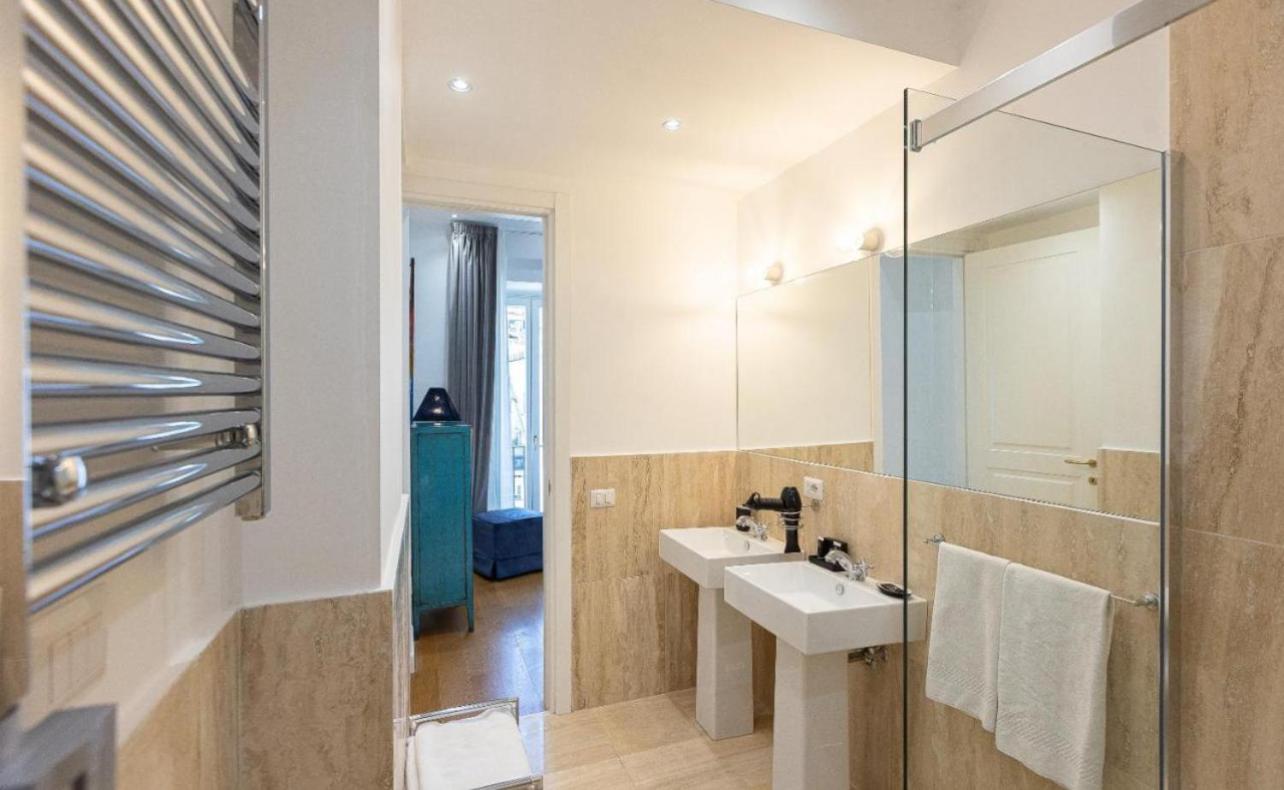 Apartment with Terrace photo 1