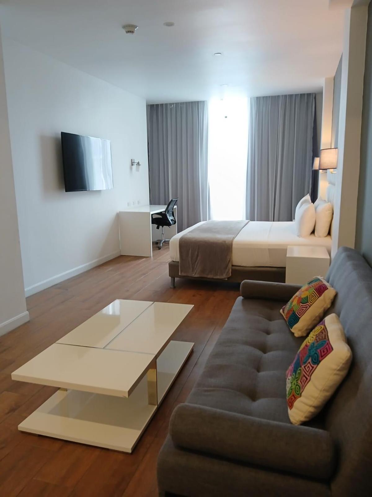 Junior Suite - Photo 2