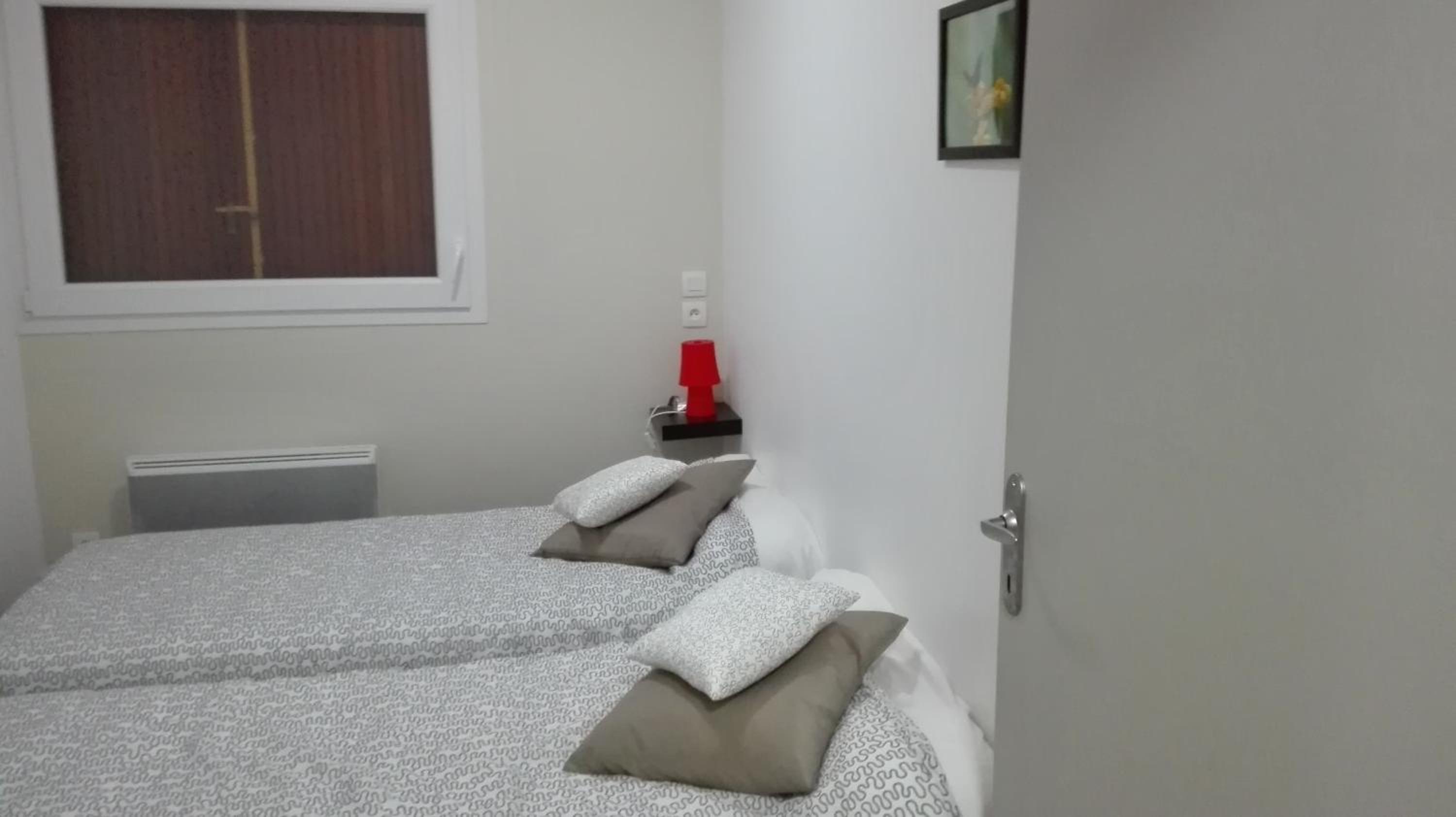 Two-Bedroom Apartment photo 3