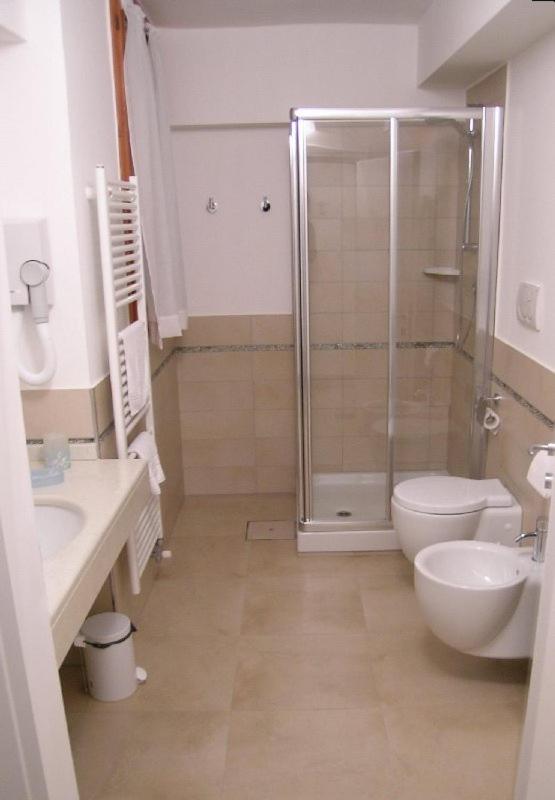 Superior Double or Twin Room with Terrace photo 3