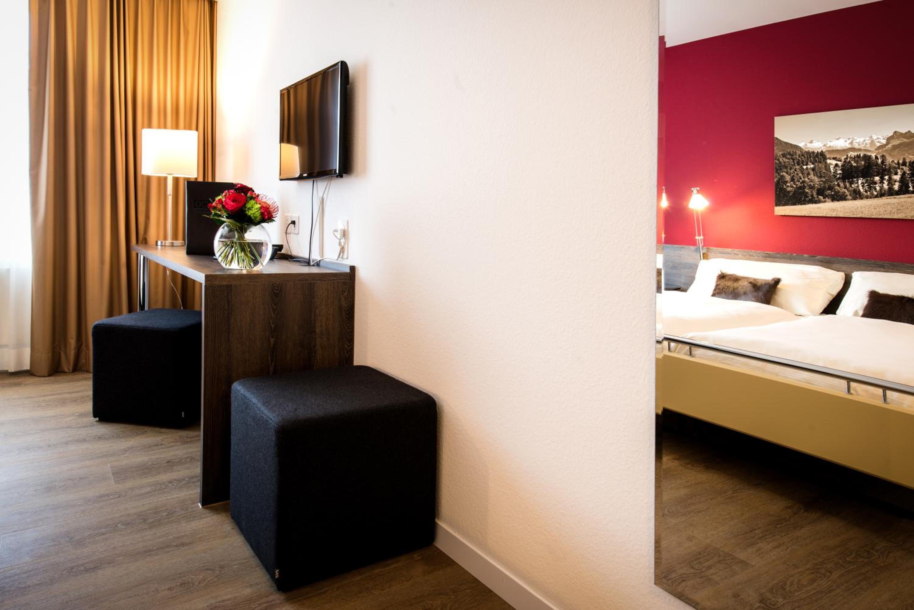 Double Room - Photo 3