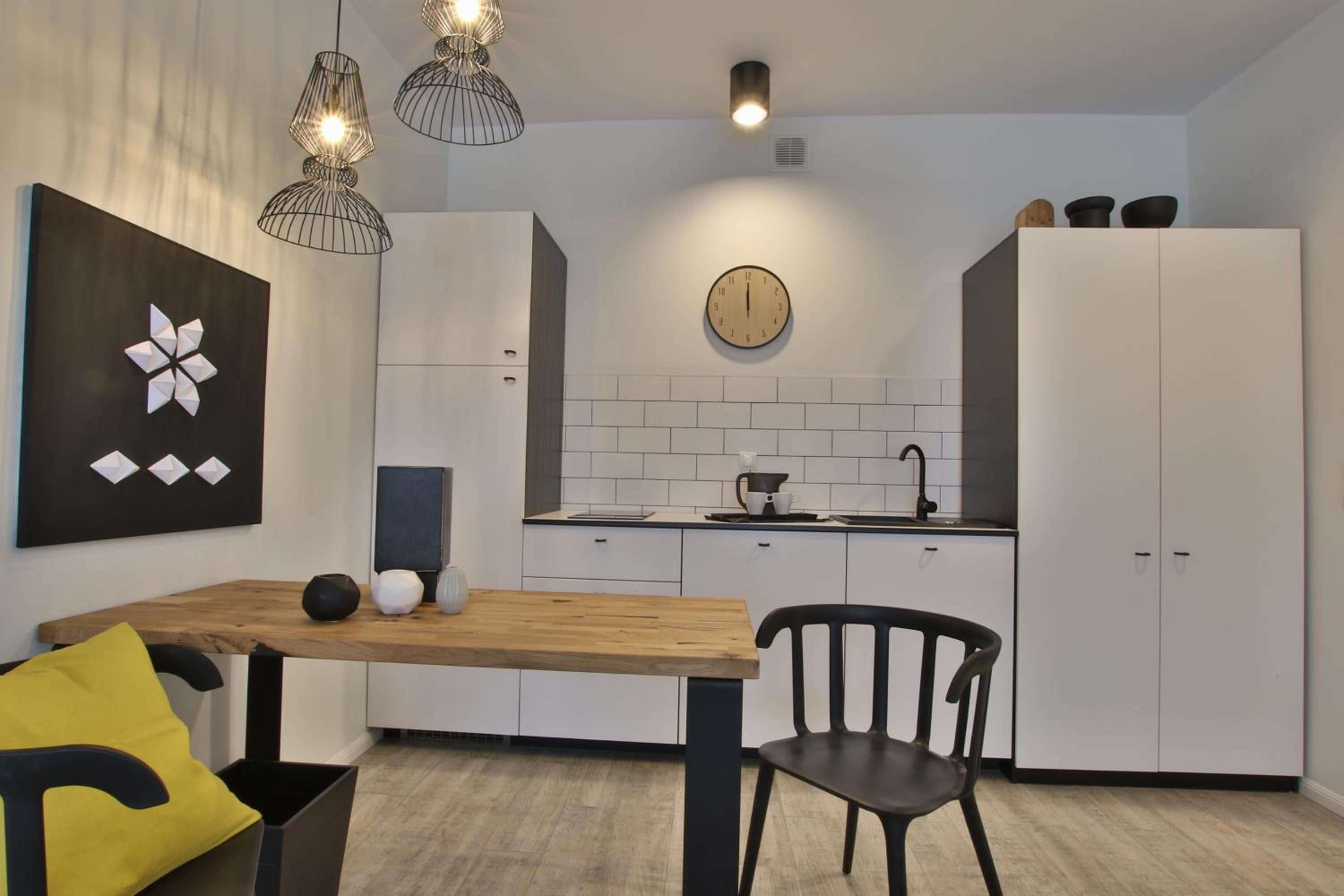 Apartment - Photo 16