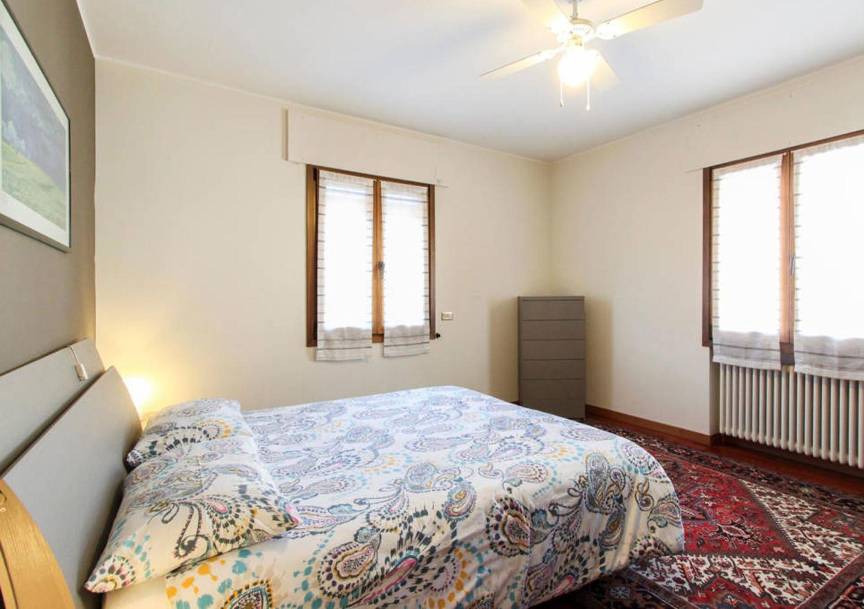 Two-Bedroom Apartment with Terrace - Via Virgilio photo 2