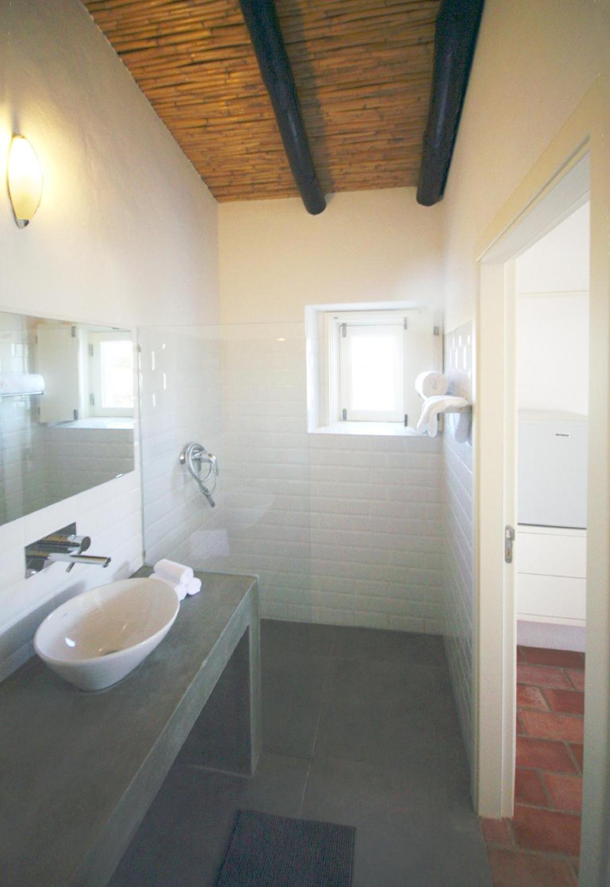 Deluxe Double Room with Sea View photo 2