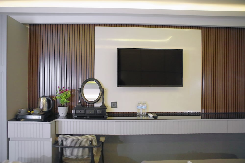 Luxury Triple Room photo 2