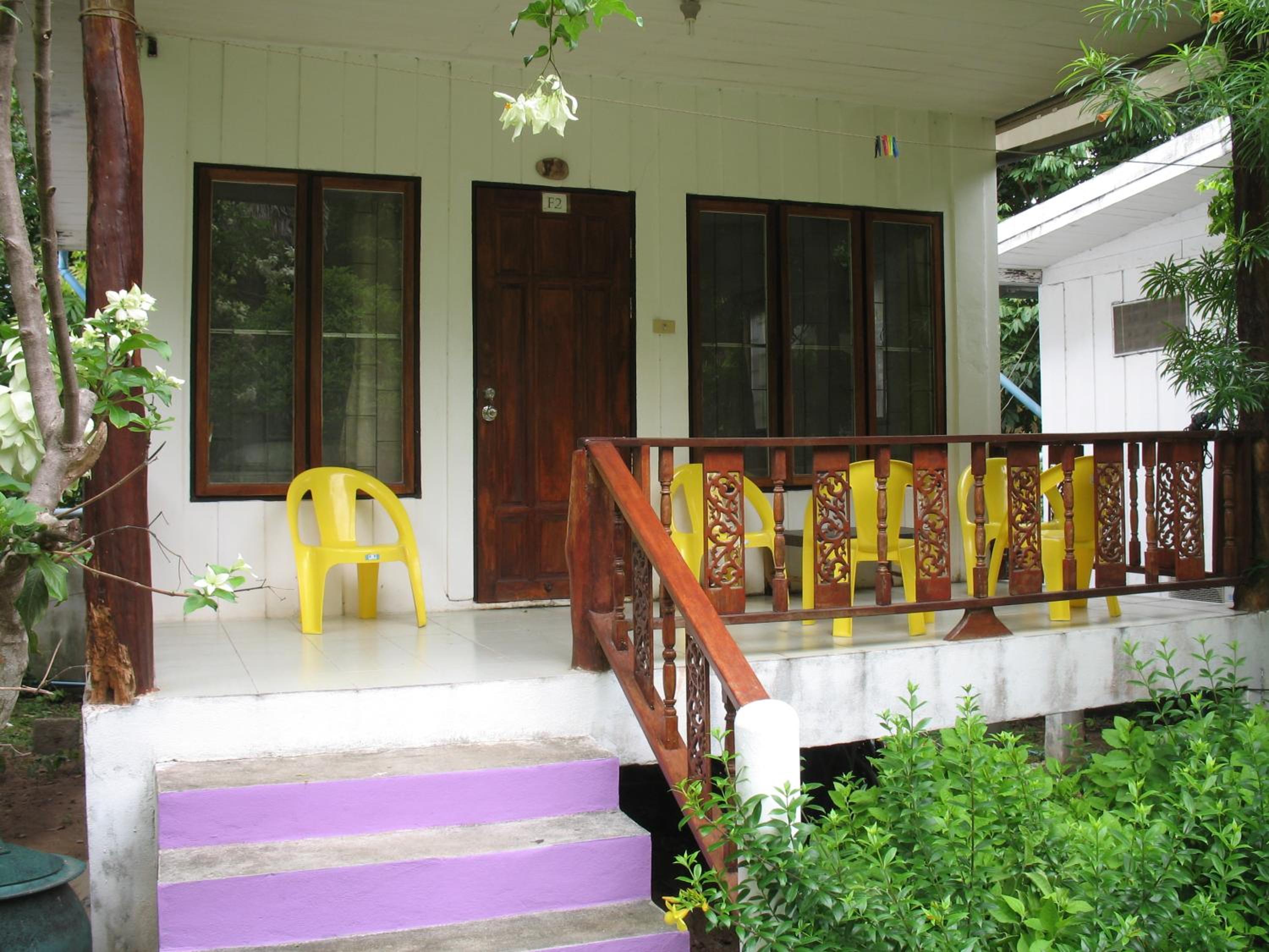 Bungalow 4 Single Bed Room with Fan photo 3