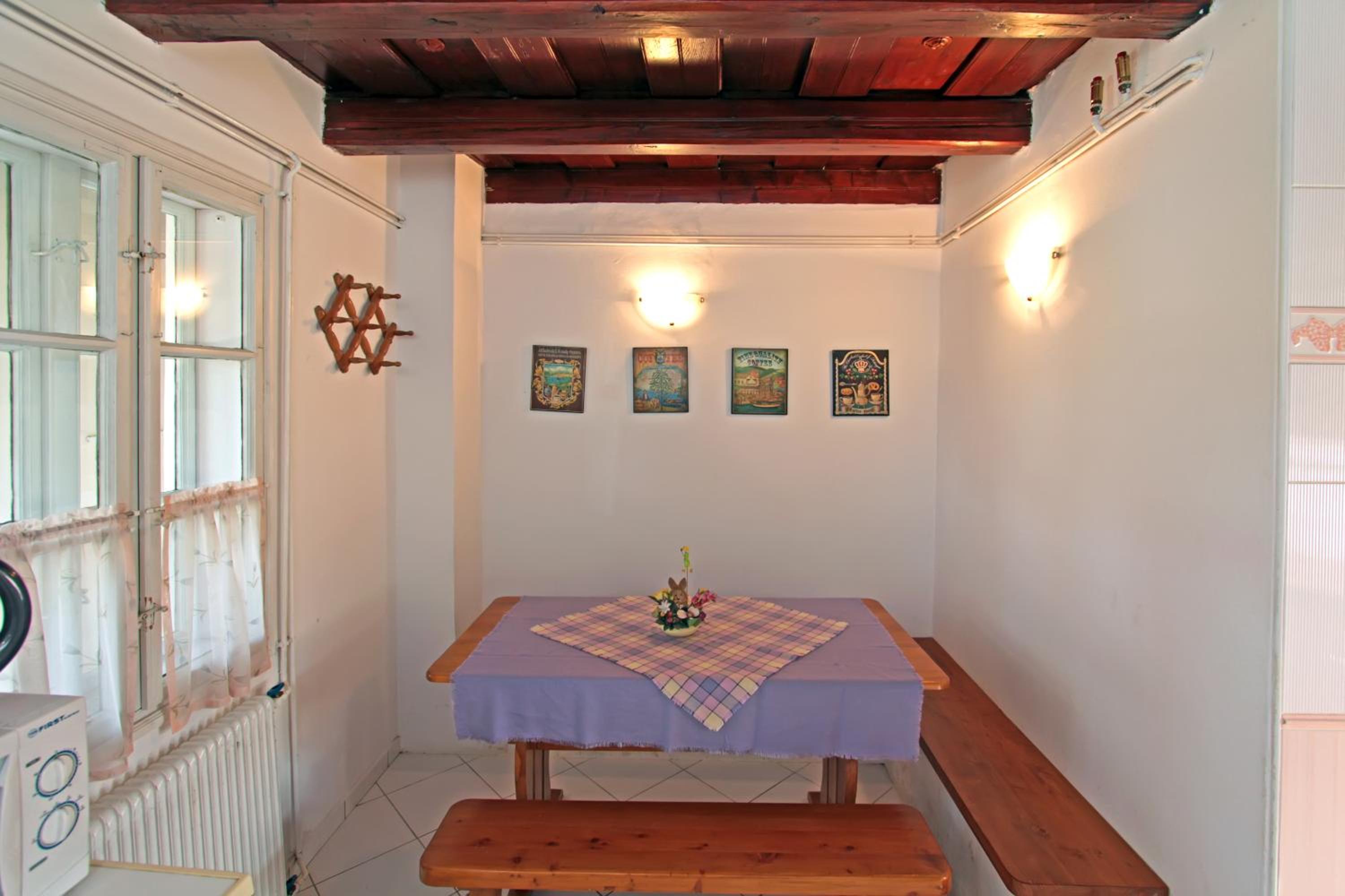 Studio Apartment photo 2