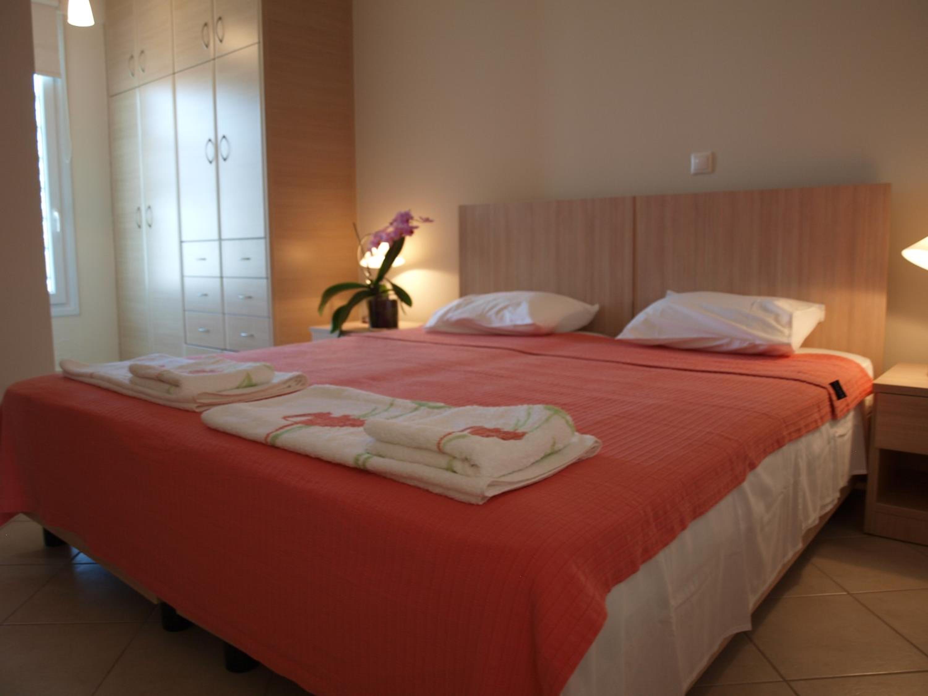Apartment with Balcony - Photo 1