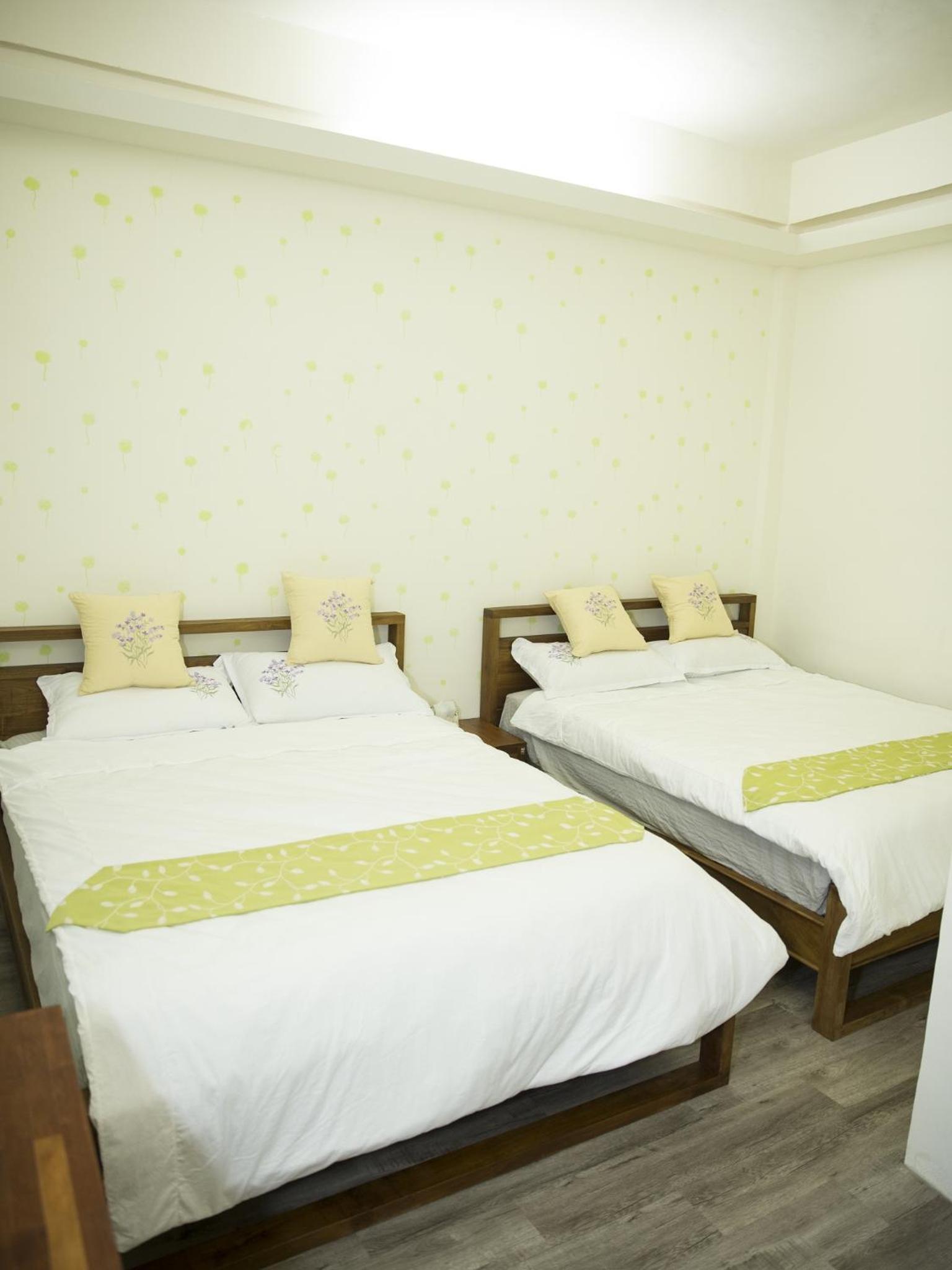 Classic Quadruple Room photo 1