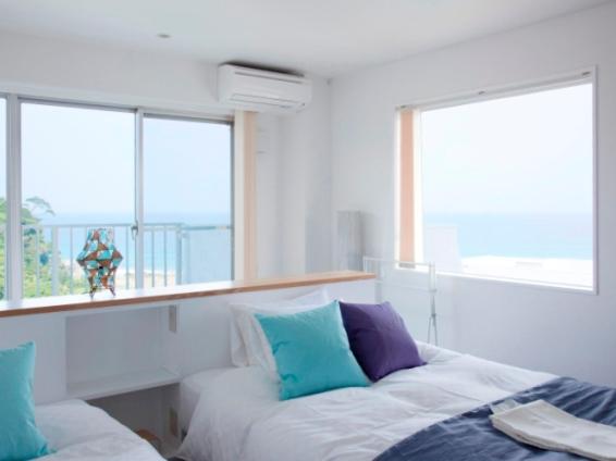 Twin Room with Shower