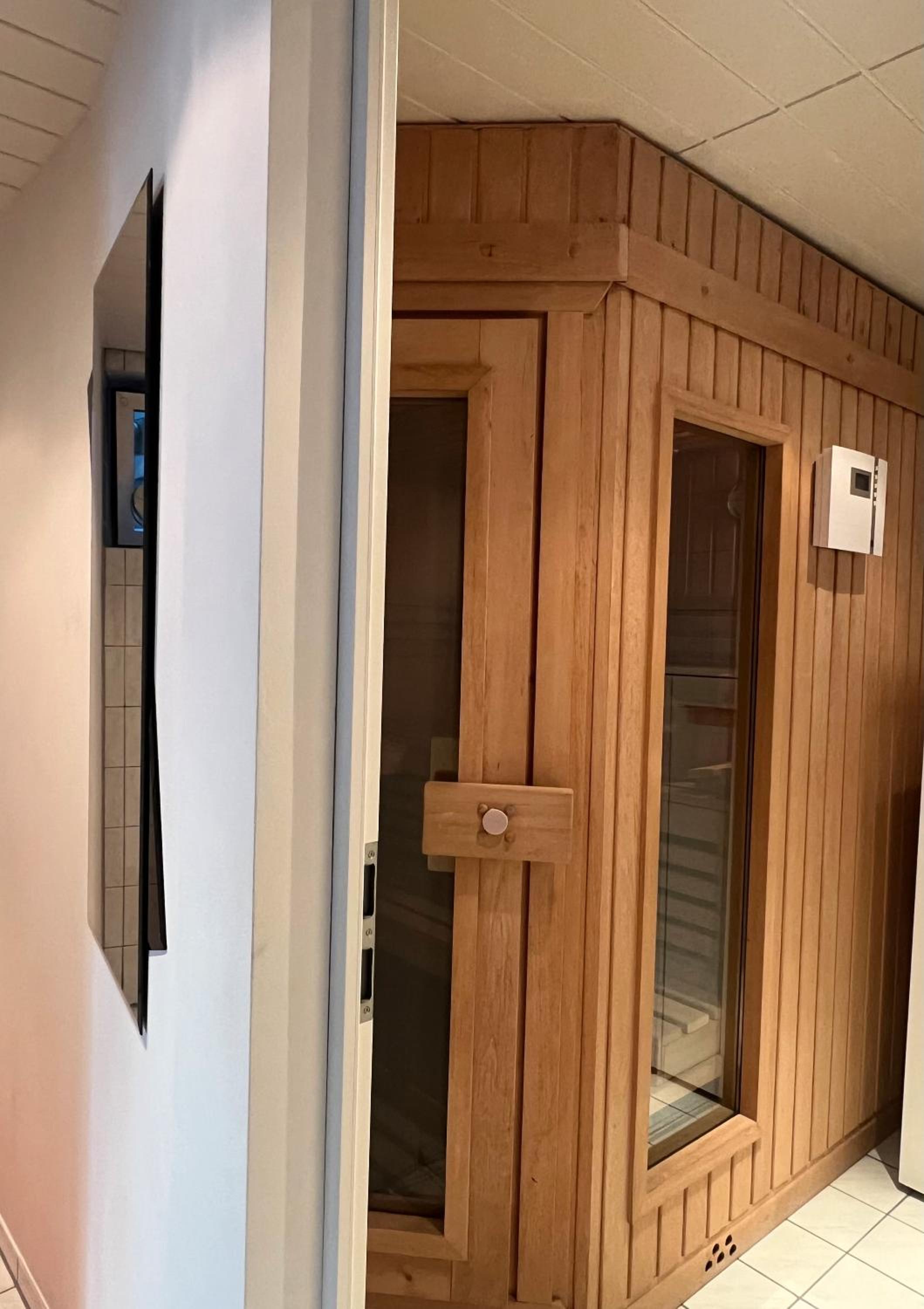 Superior Apartment with Sauna photo 3