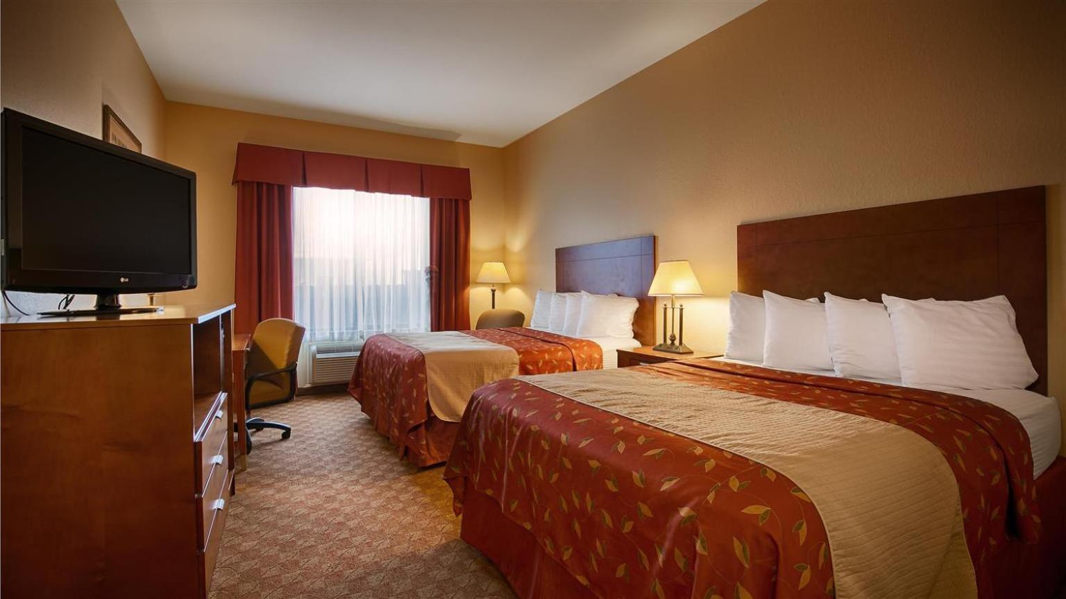 2 Queen Beds Non Smoking - Photo 1