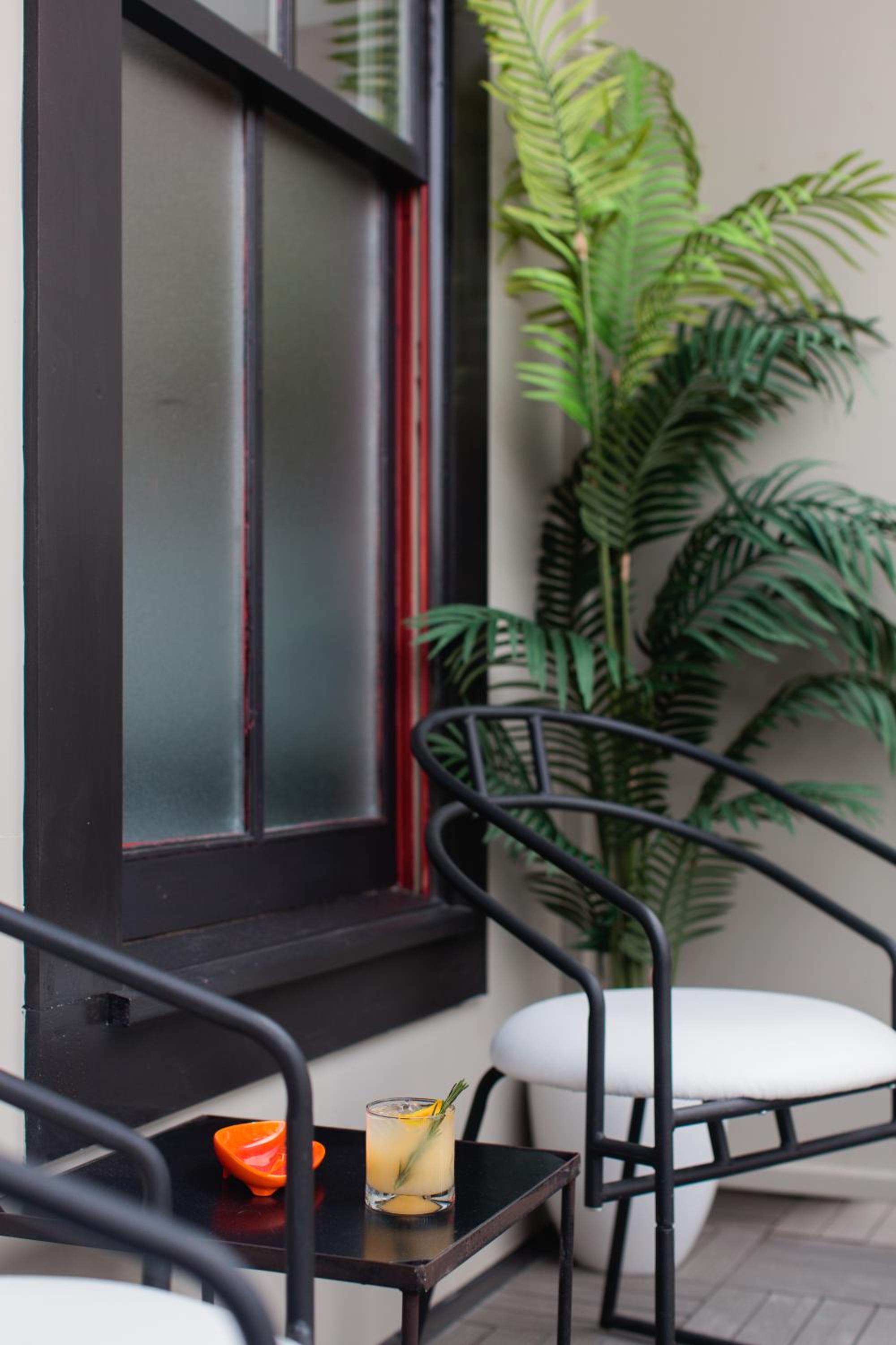 King Balcony Suite - The New Yorker - Photo 3