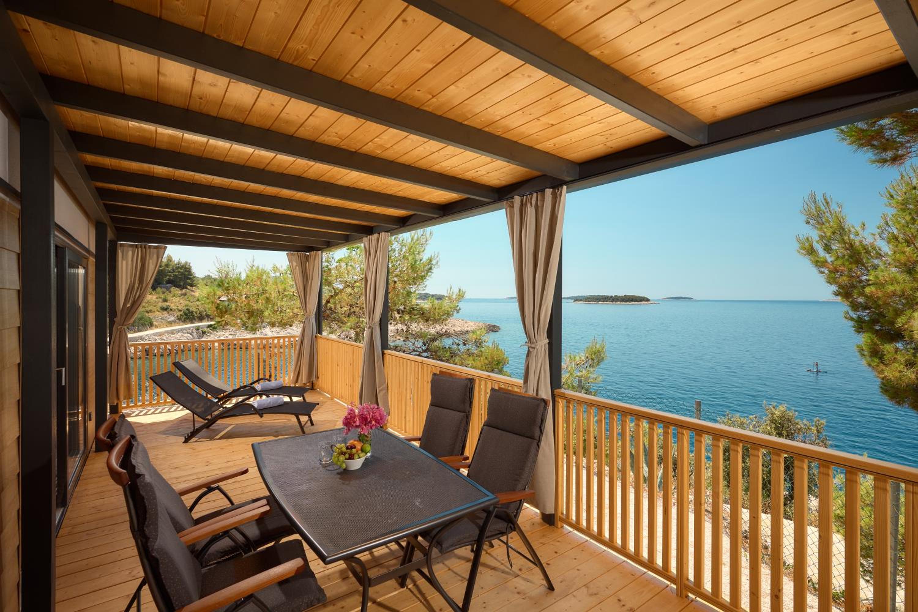 Premium Two-Bedroom Mobile Home with Terrace and Sea View, photo 6