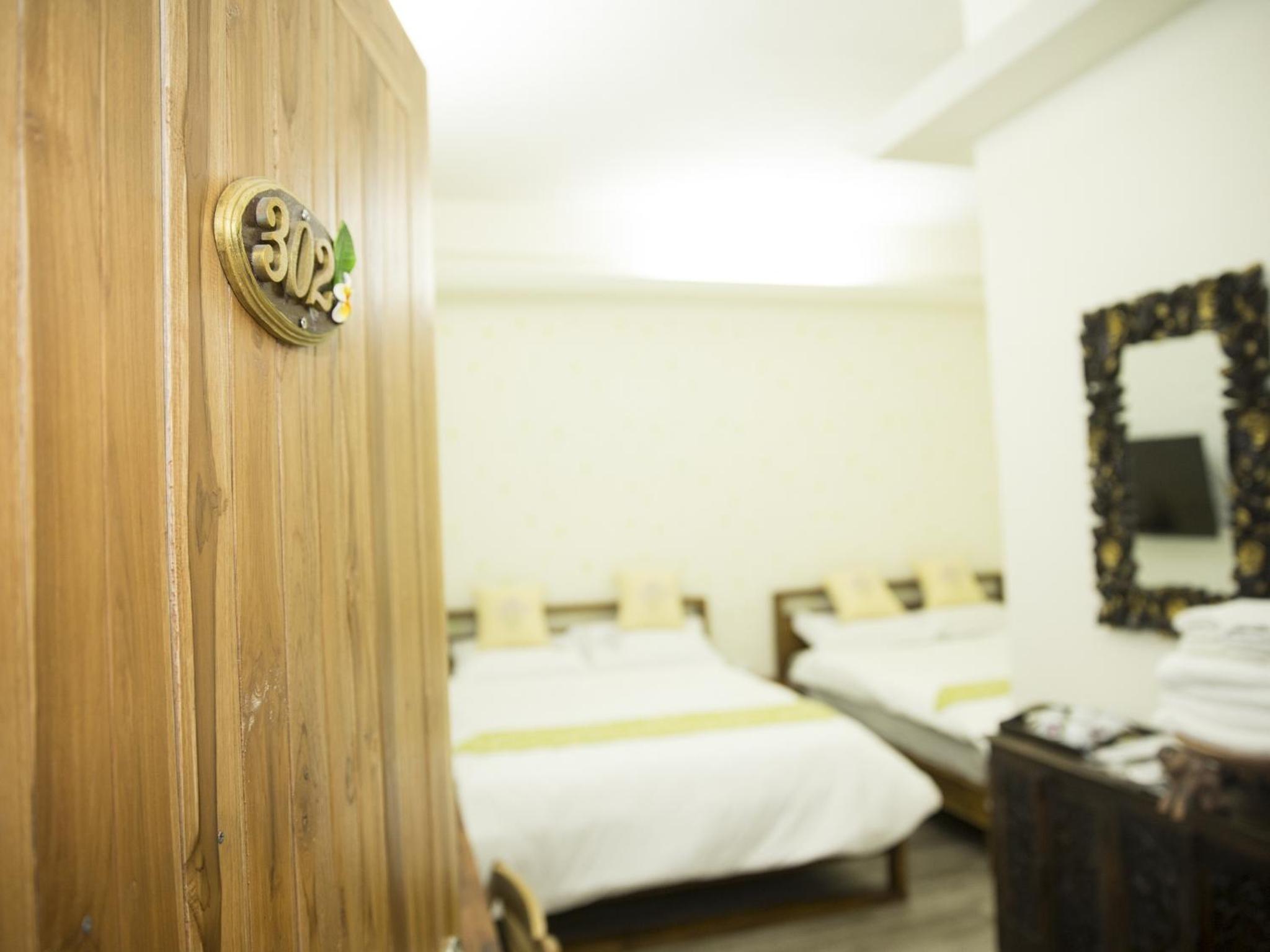 Classic Quadruple Room photo 3