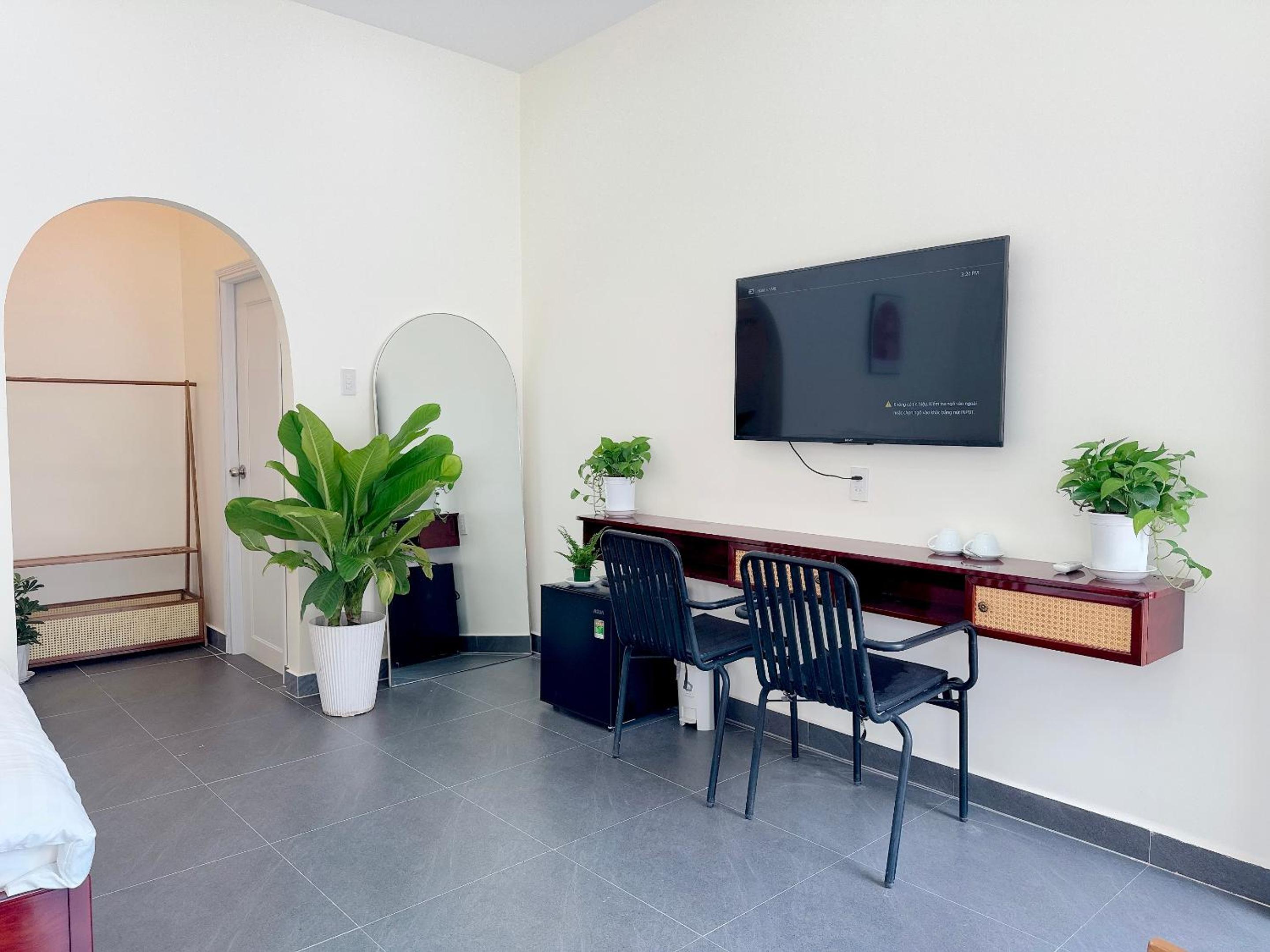 Economy Triple Room