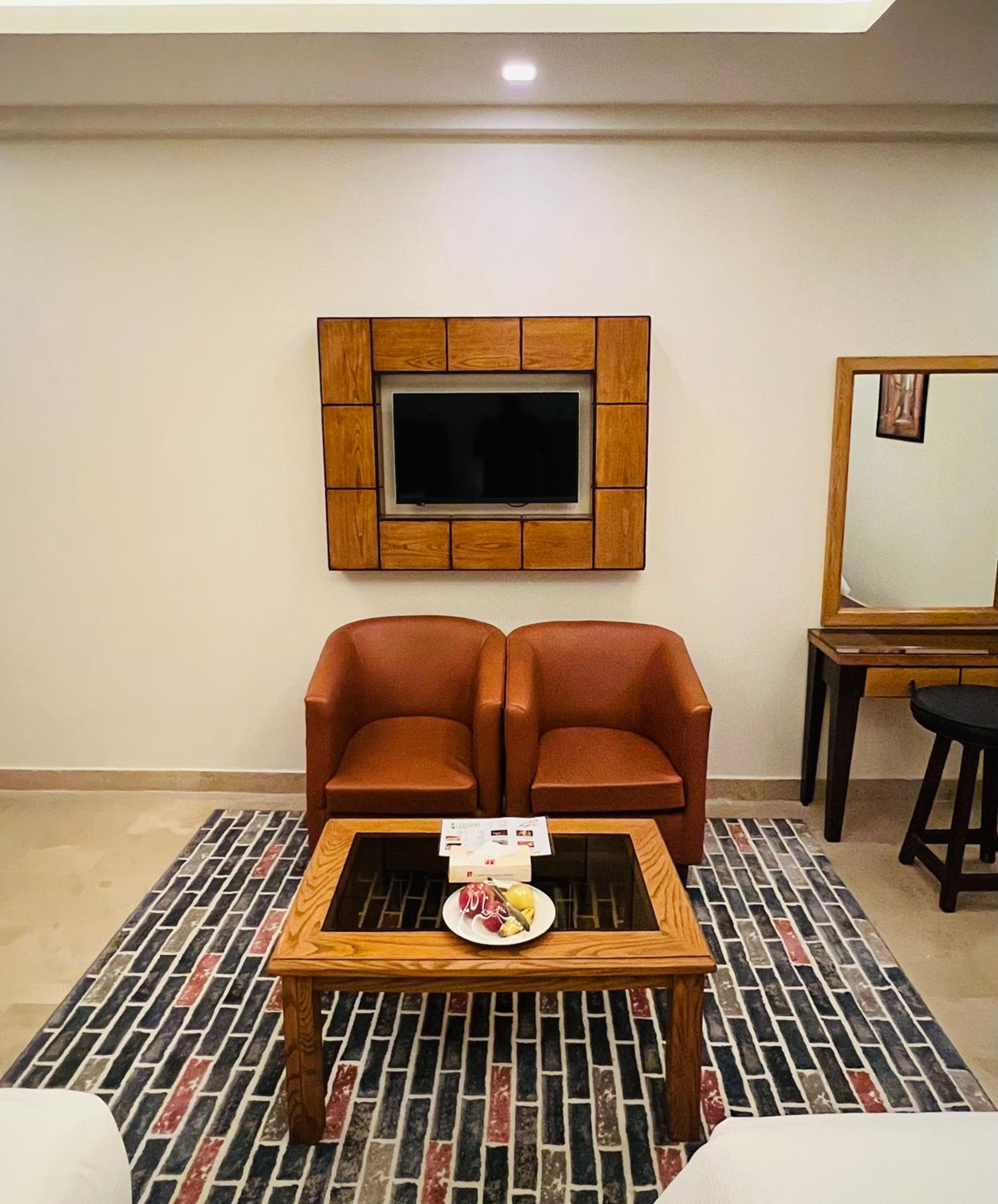 Deluxe Triple Room photo 2